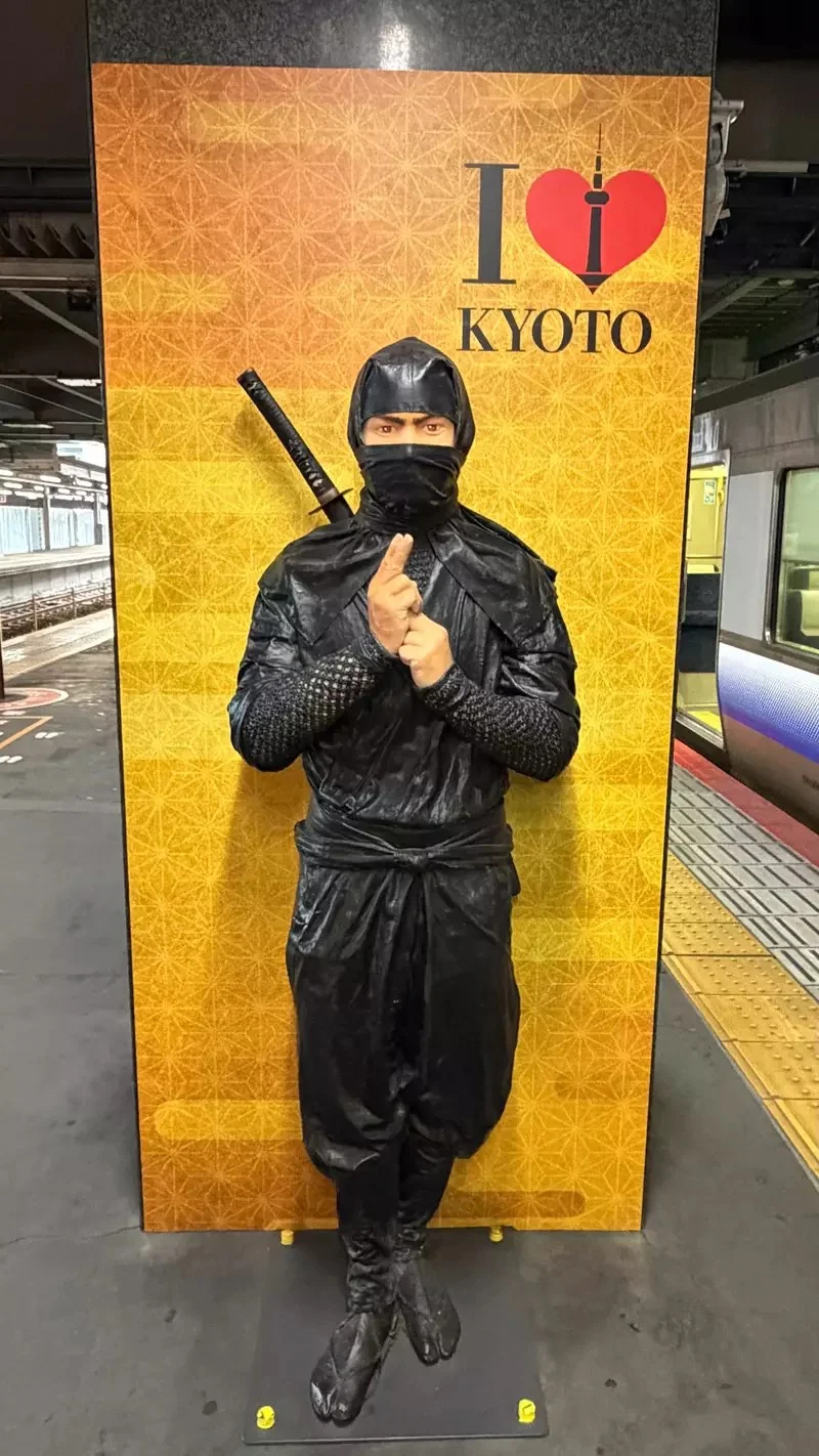 《京都車站有忍者》超有日本特色的攝影點 經常搭車的日本人也沒有發現｜高清图片集