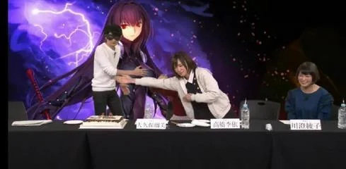 岛崎信长生日放飞自我无耻摸胸｜高清图片集