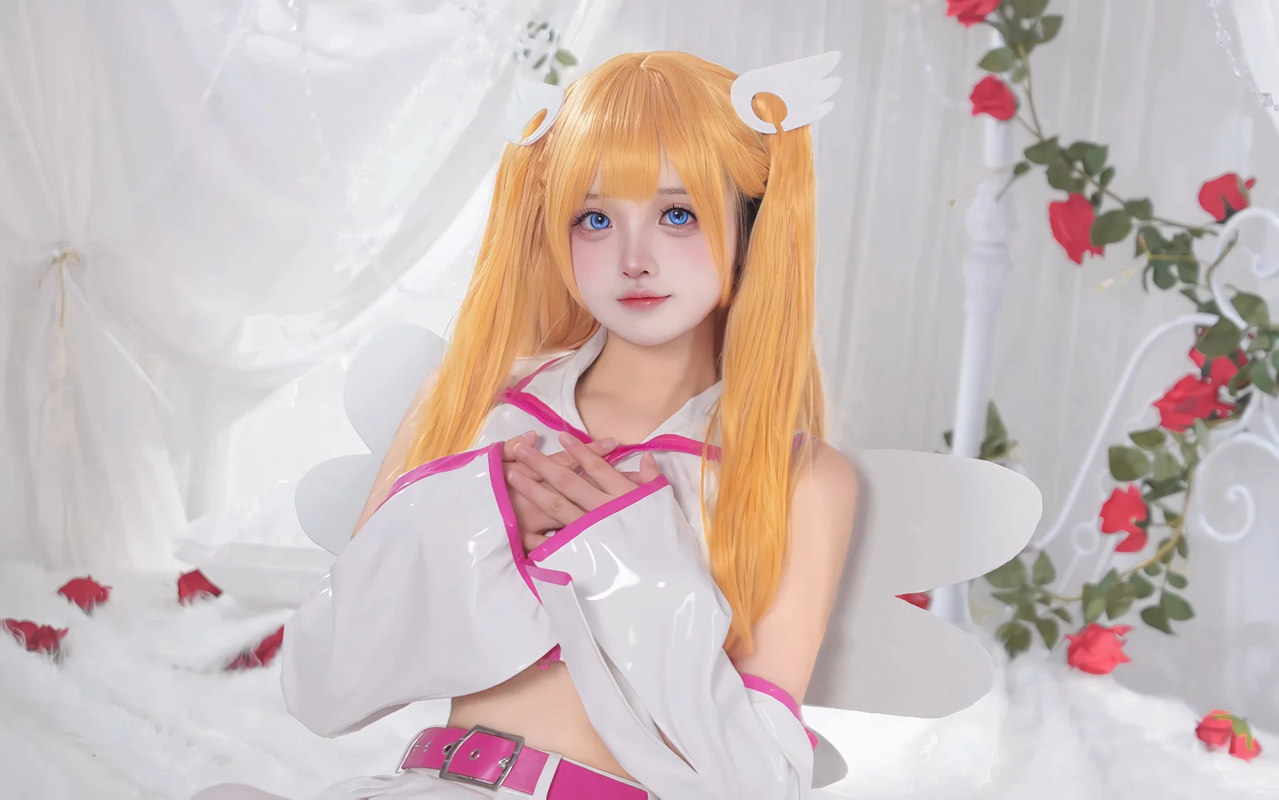 《2.5次元的诱惑》莉莉艾露COS写真
