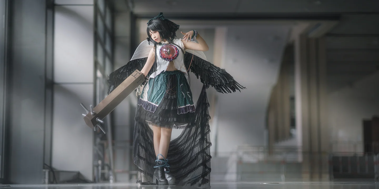《东方Project》灵乌路空COS写真