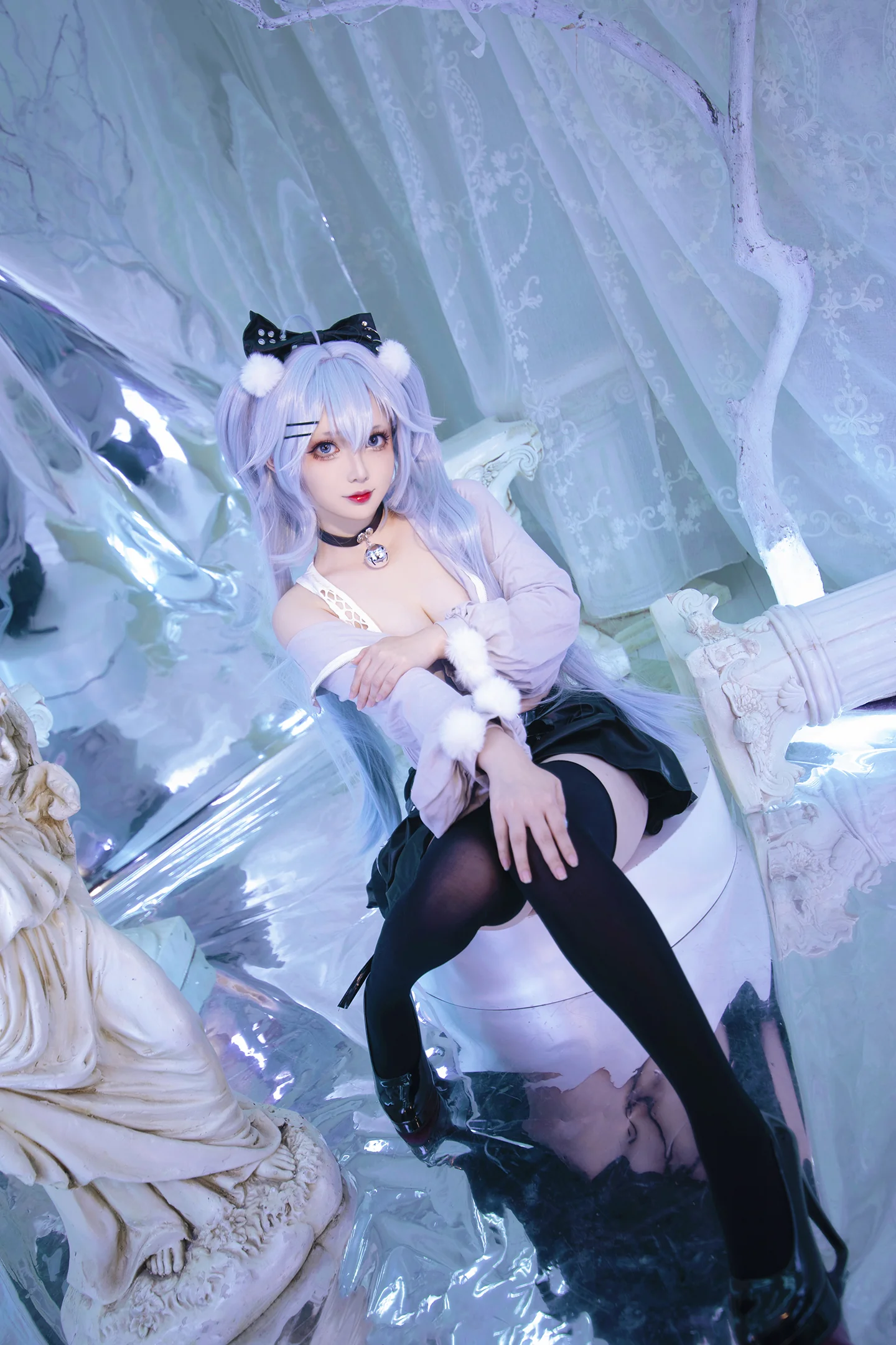 《少女前线:云图计划》芙洛伦COS写真