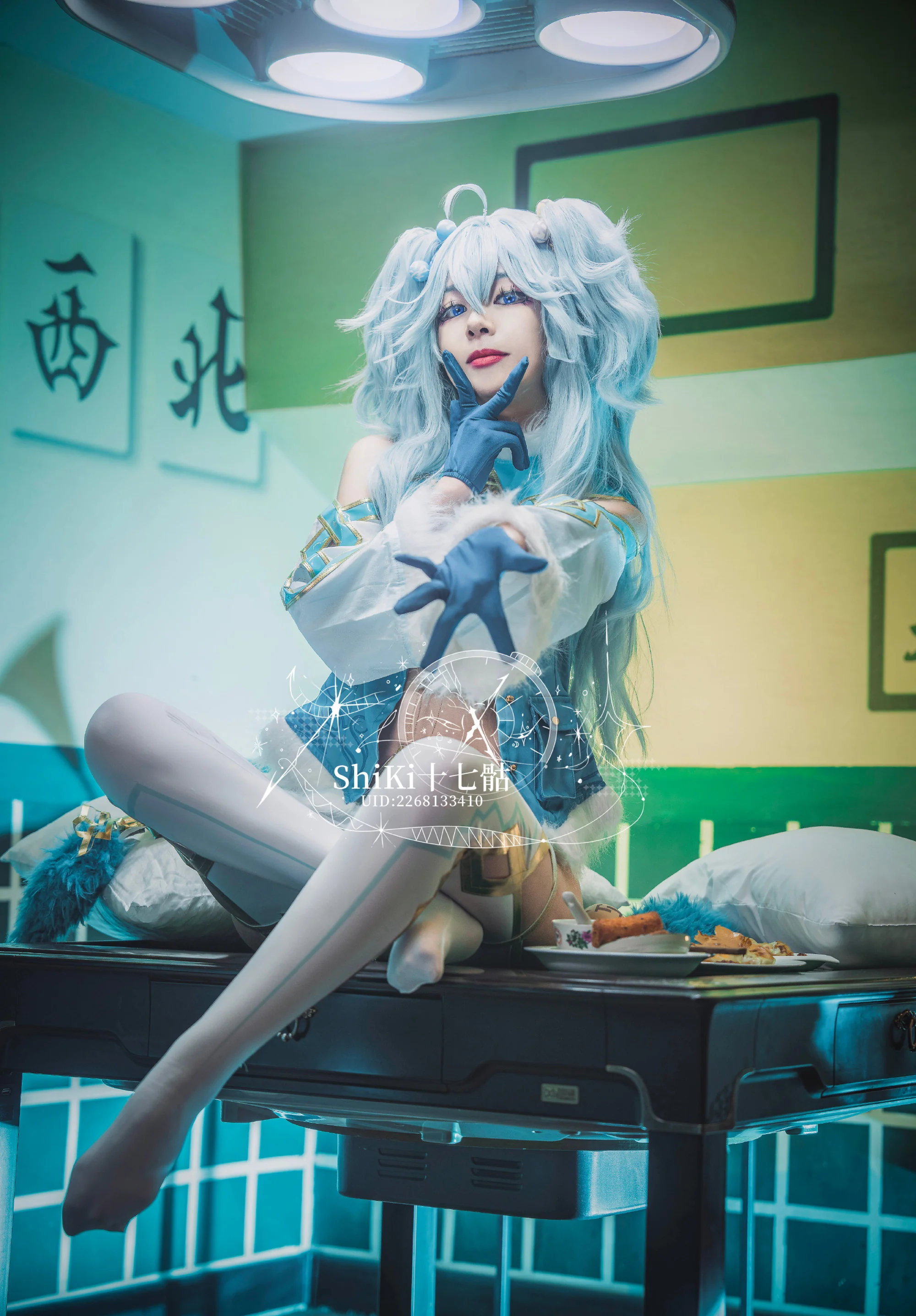 《少女前线：云图计划》芙洛伦COS写真