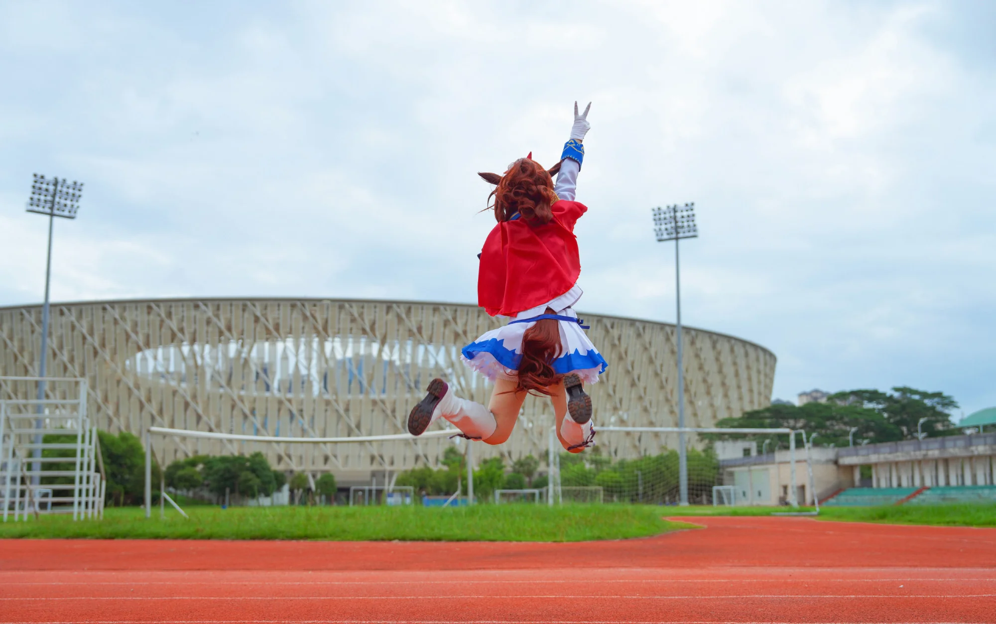 《闪耀优俊少女》东海帝王COS写真