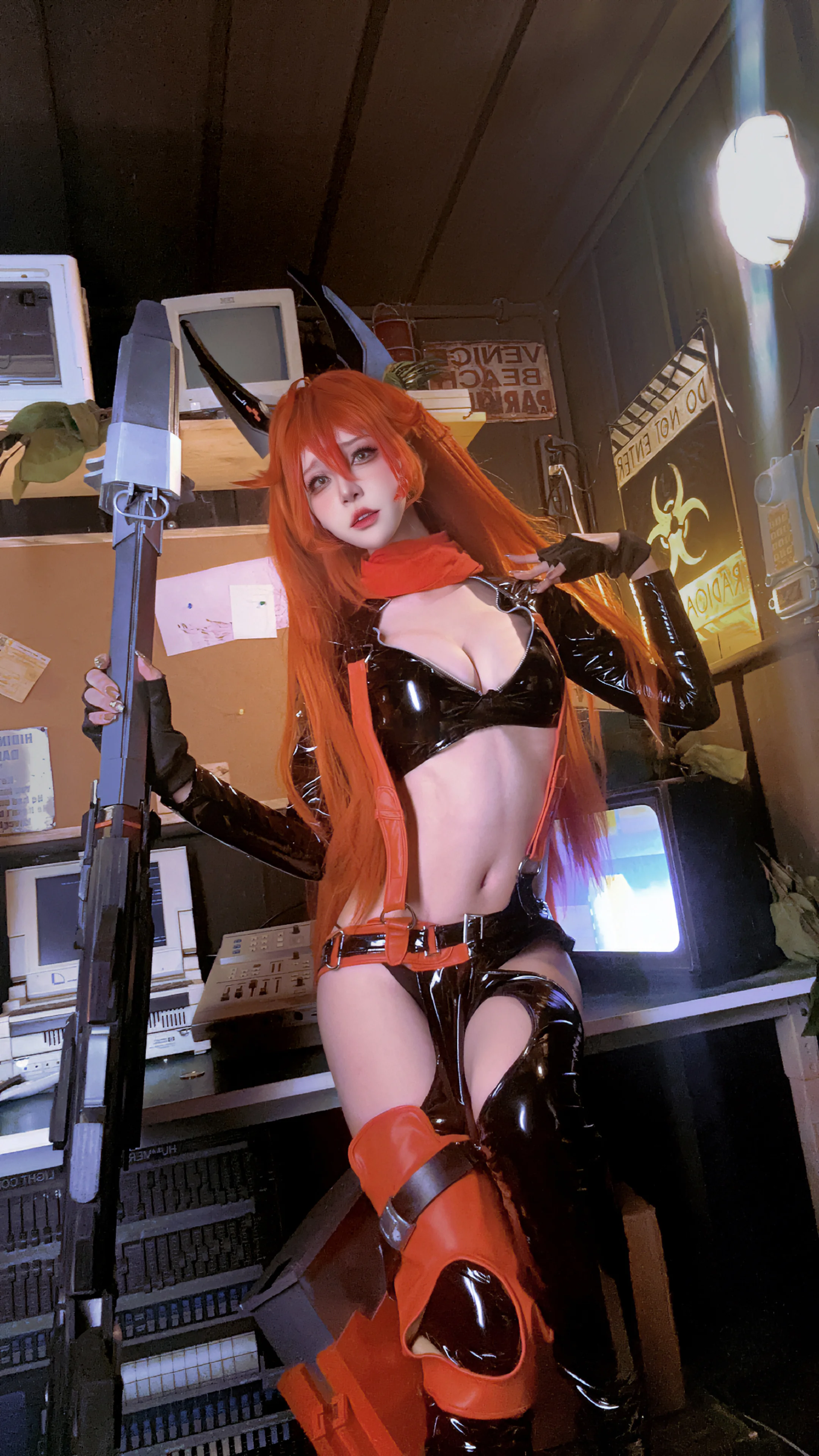 《胜利女神Nikke》小红帽COS写真
