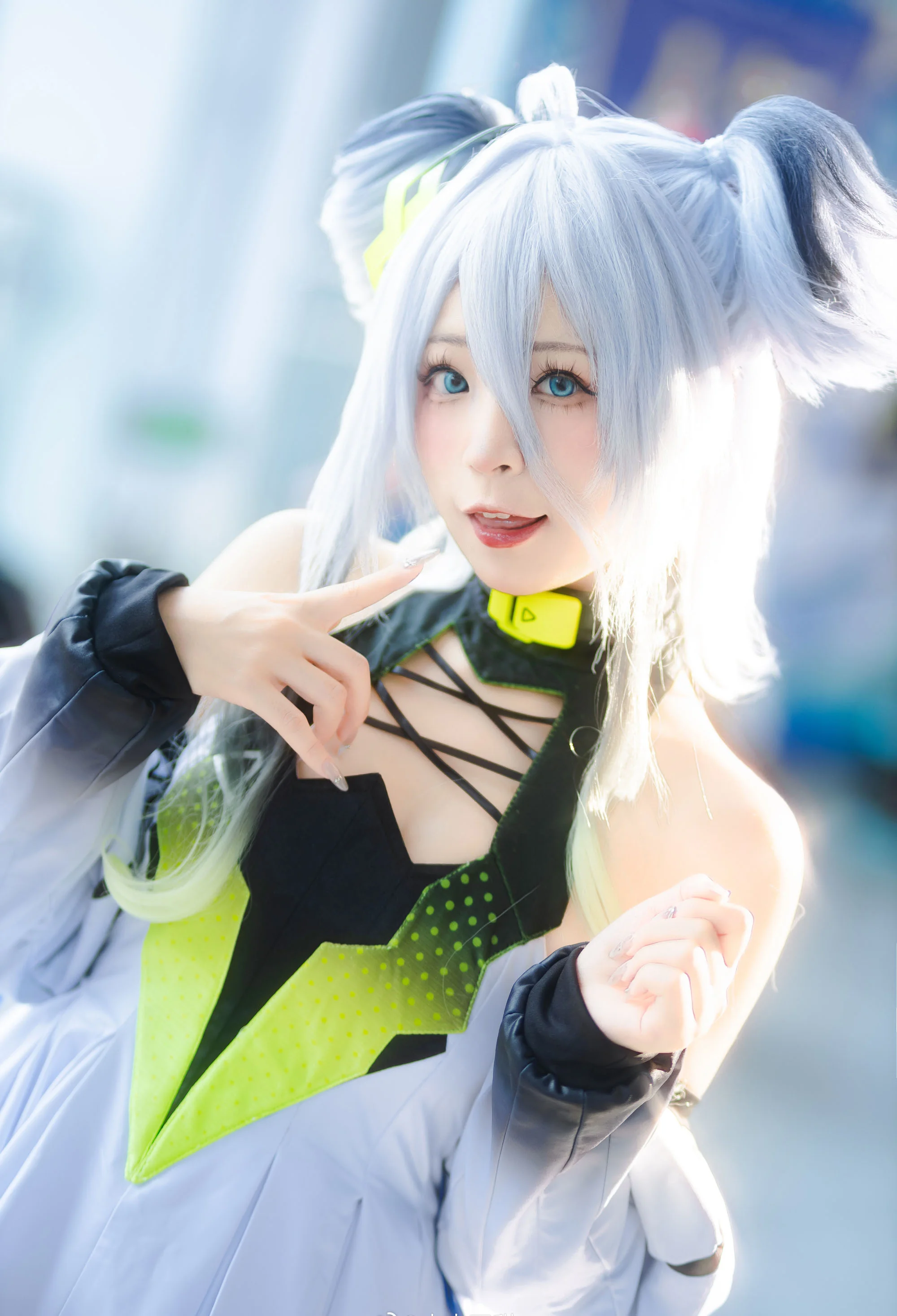 《交错战线》雷克斯COS写真