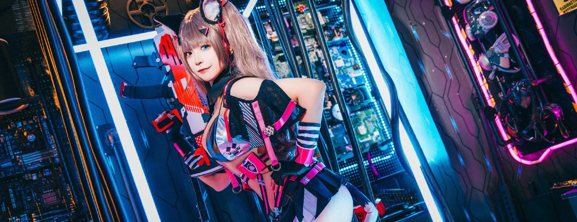 《NIKKE胜利女神》尼罗COS写真