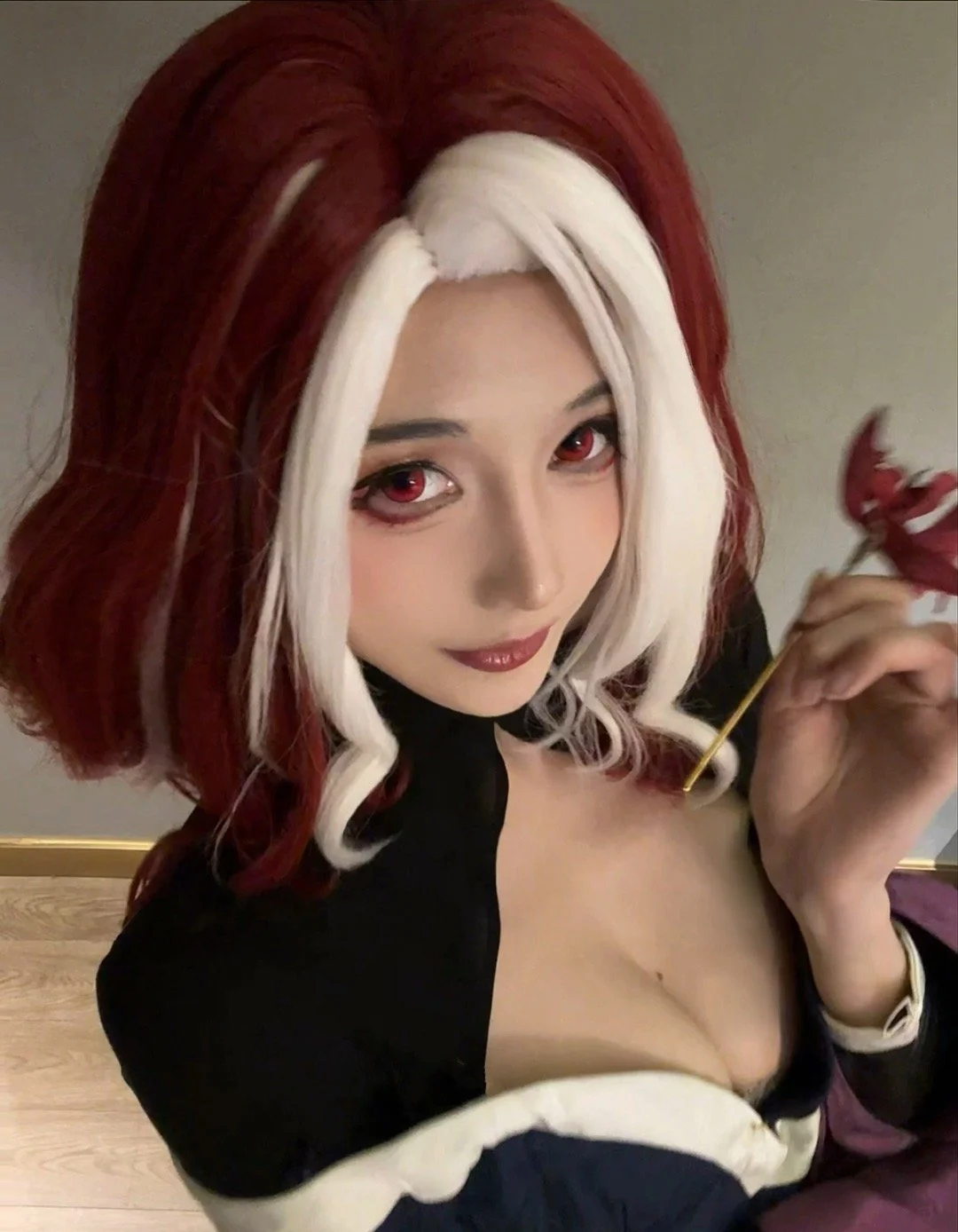 《刺客伍六七》红发琵琶女 曼珠沙华COS写真