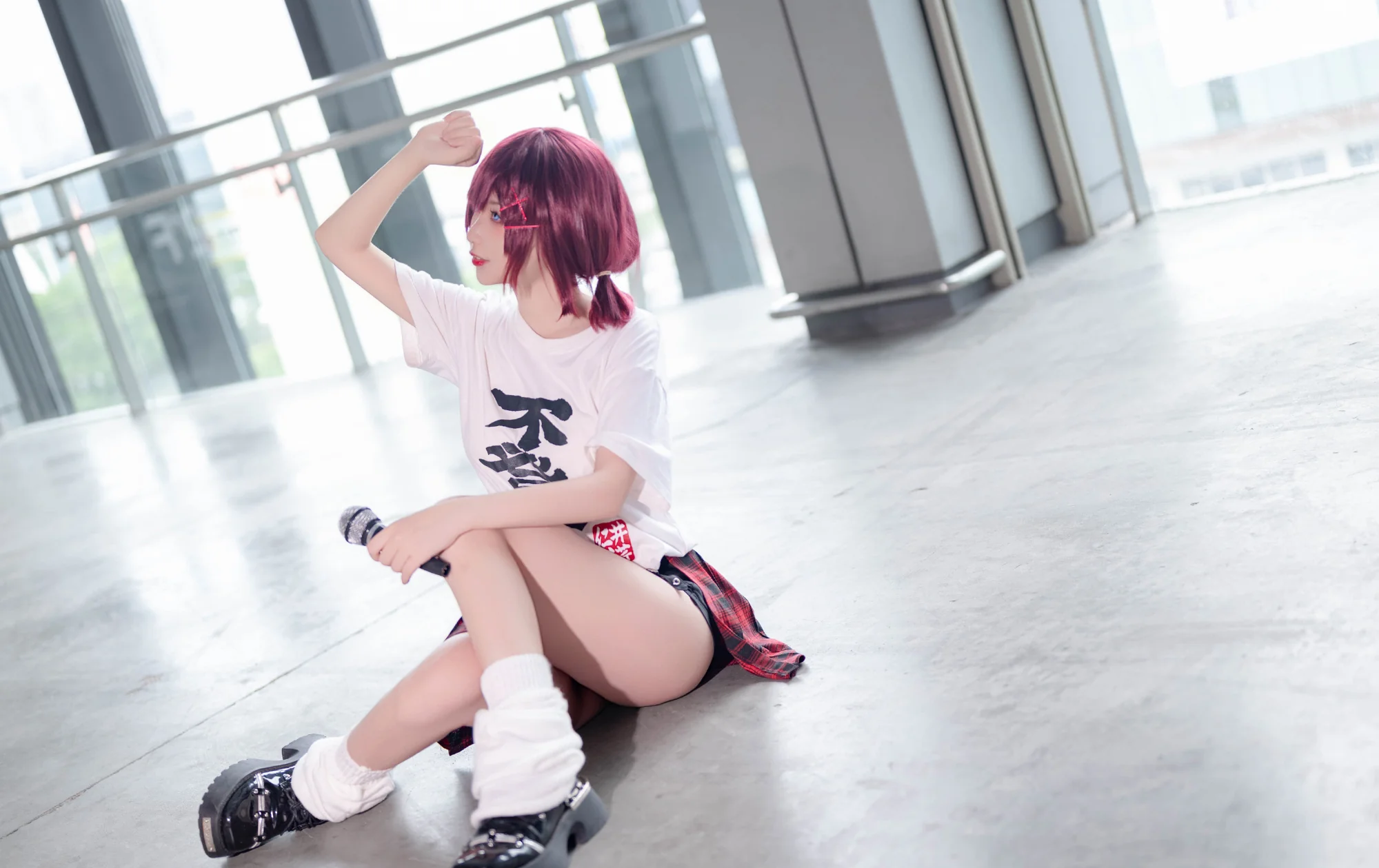 《少女乐队的呐喊》井芹仁菜COS写真