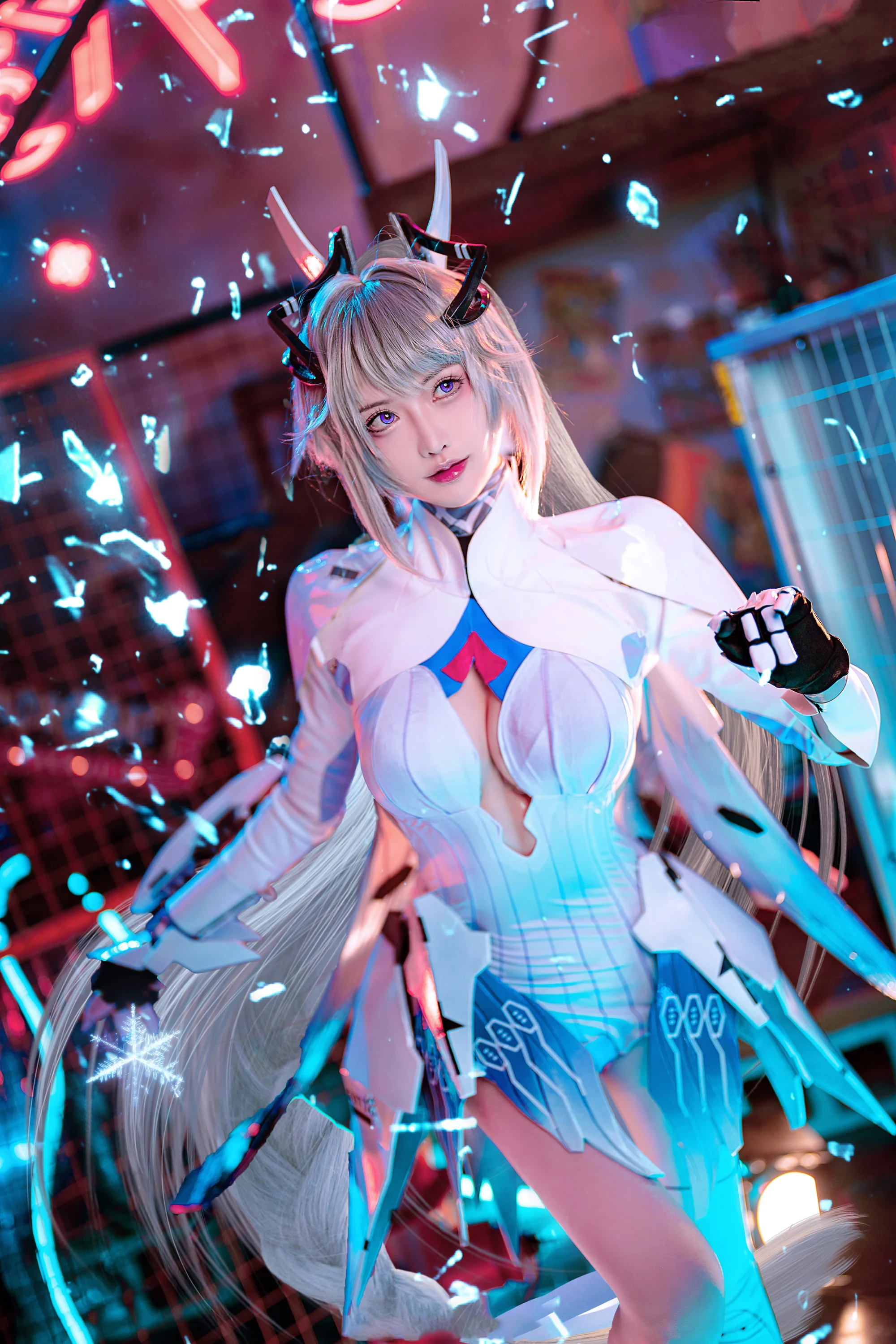 《幻塔》艾莉丝COS写真
