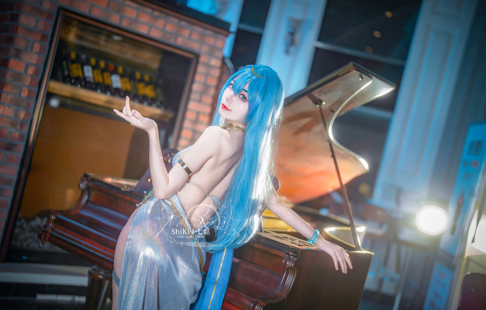 《nikke:胜利女神》 海伦COS写真