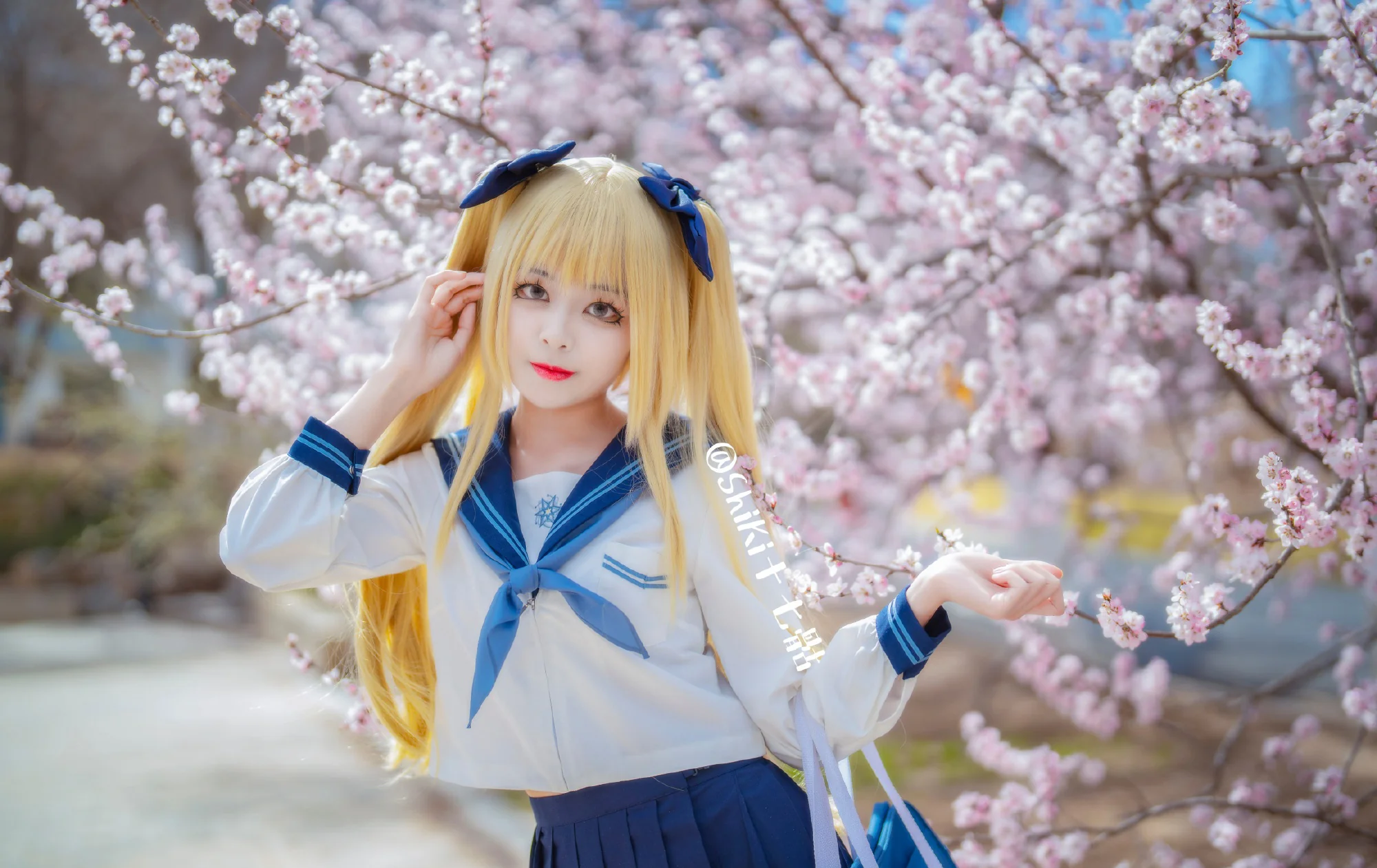 《碧蓝航线》指挥官COS写真
