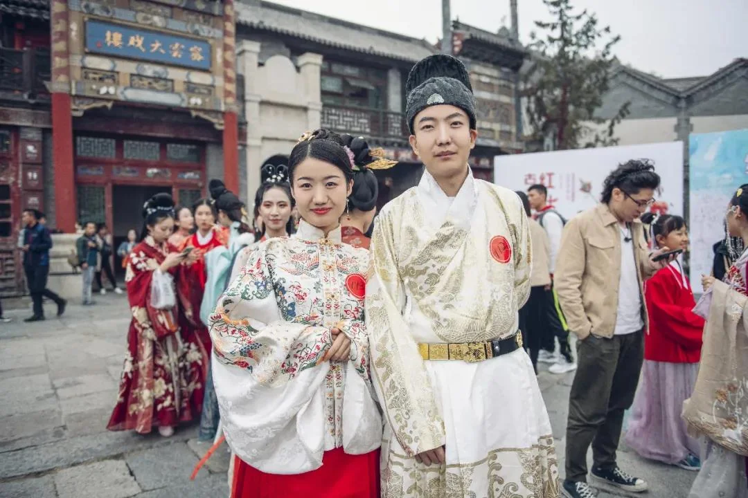 古北水镇红叶祭再次来袭 即将开启长城脚下的秋日盛宴｜高清图片集