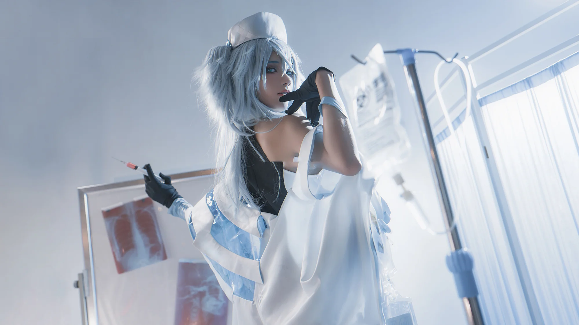 《少女前线：云图计划》芙洛伦COS写真