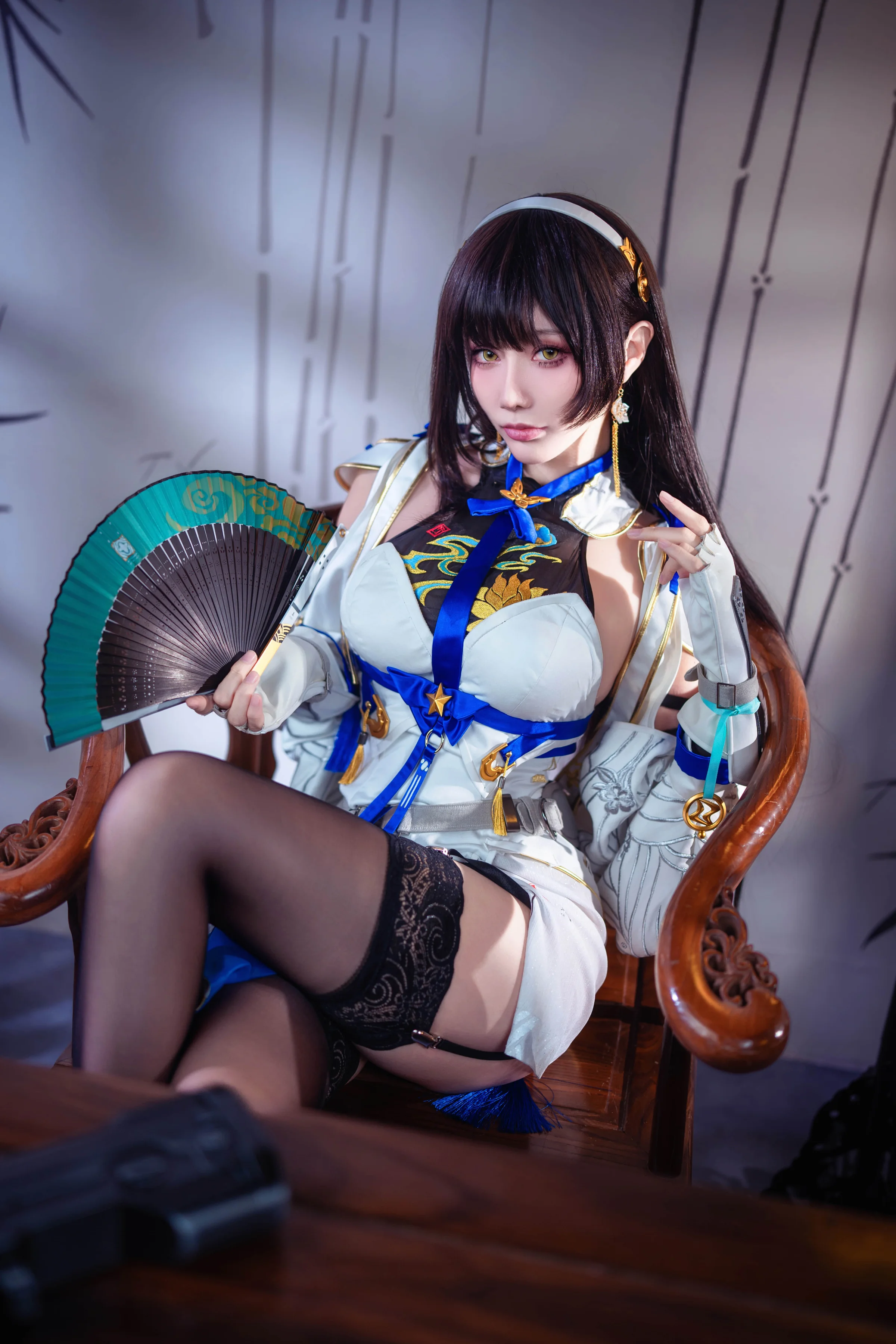 《少女前线2：追放》异乡乐徽COS写真