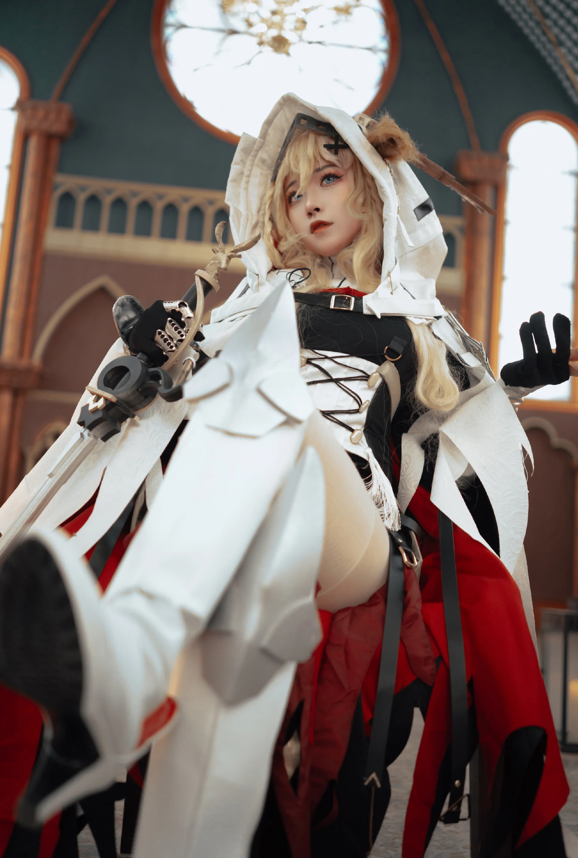 《明日方舟》薇薇安娜COS写真