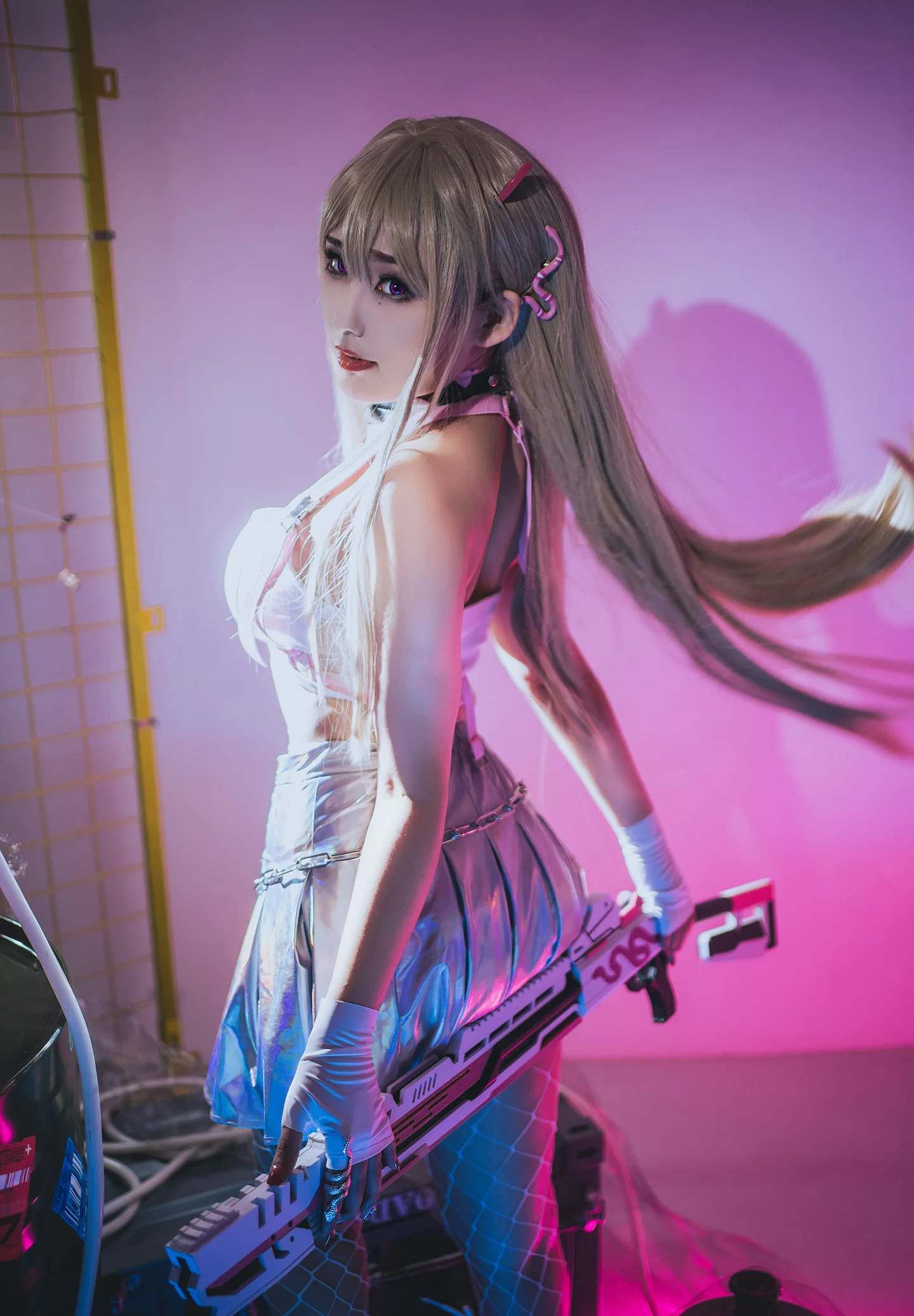 《胜利女神:妮姬》毒蛇COS写真
