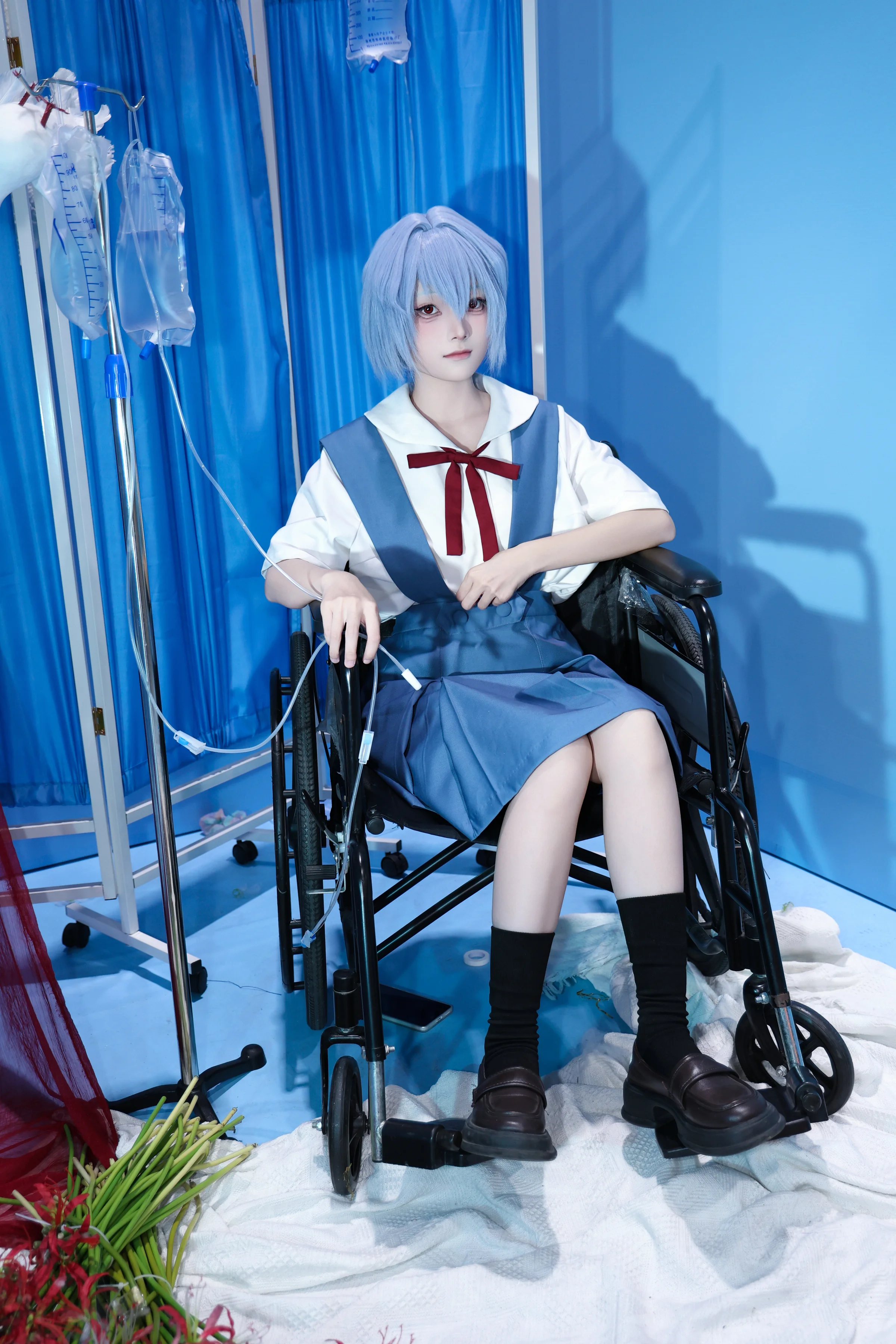 《新世纪福音战士》凌波丽COS写真
