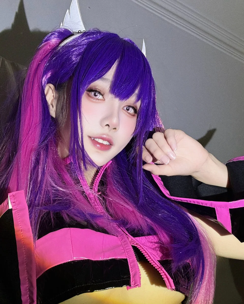 《2.5次元的诱惑》橘美花莉COS写真