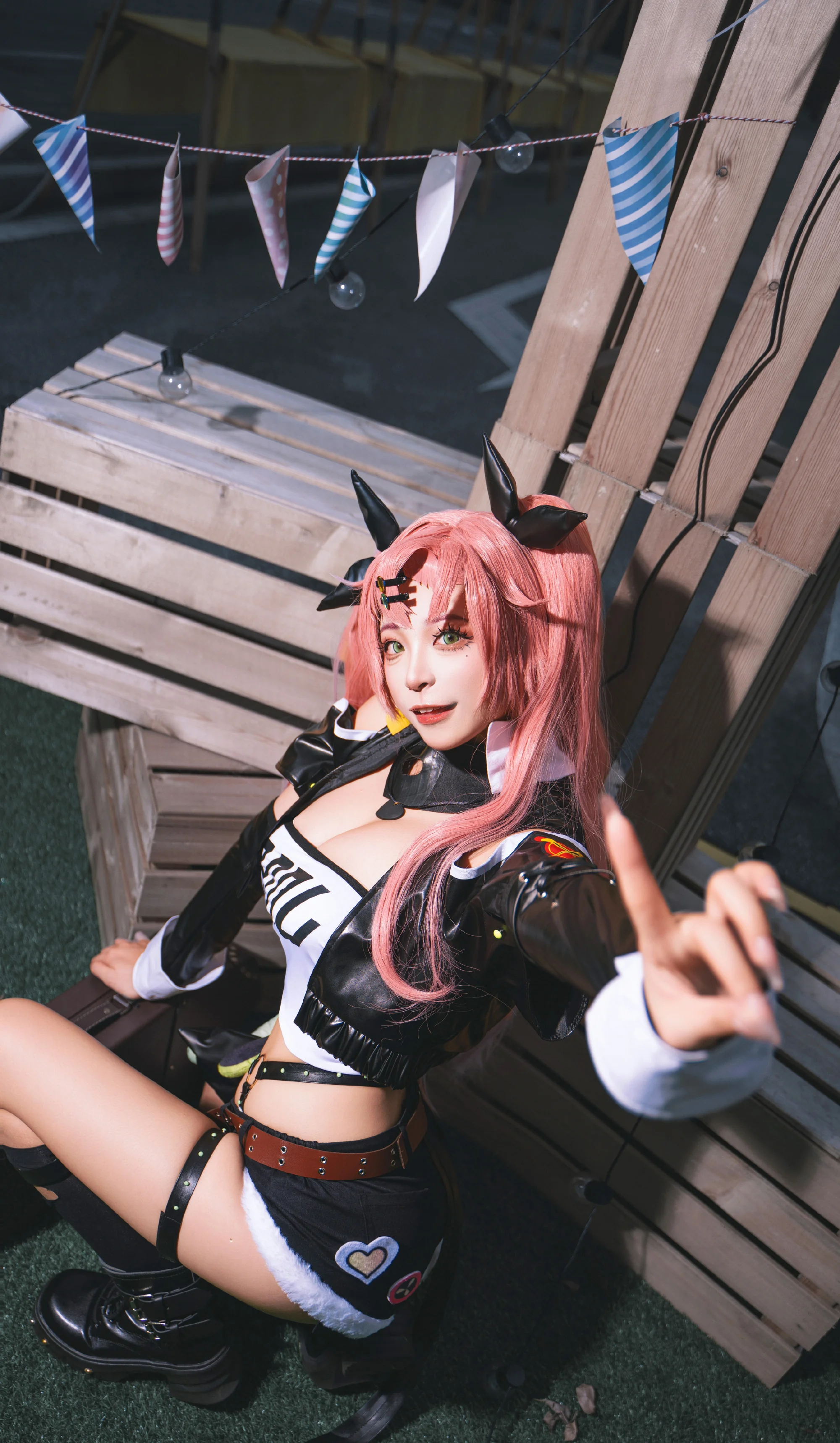 《绝区零》妮可COS写真