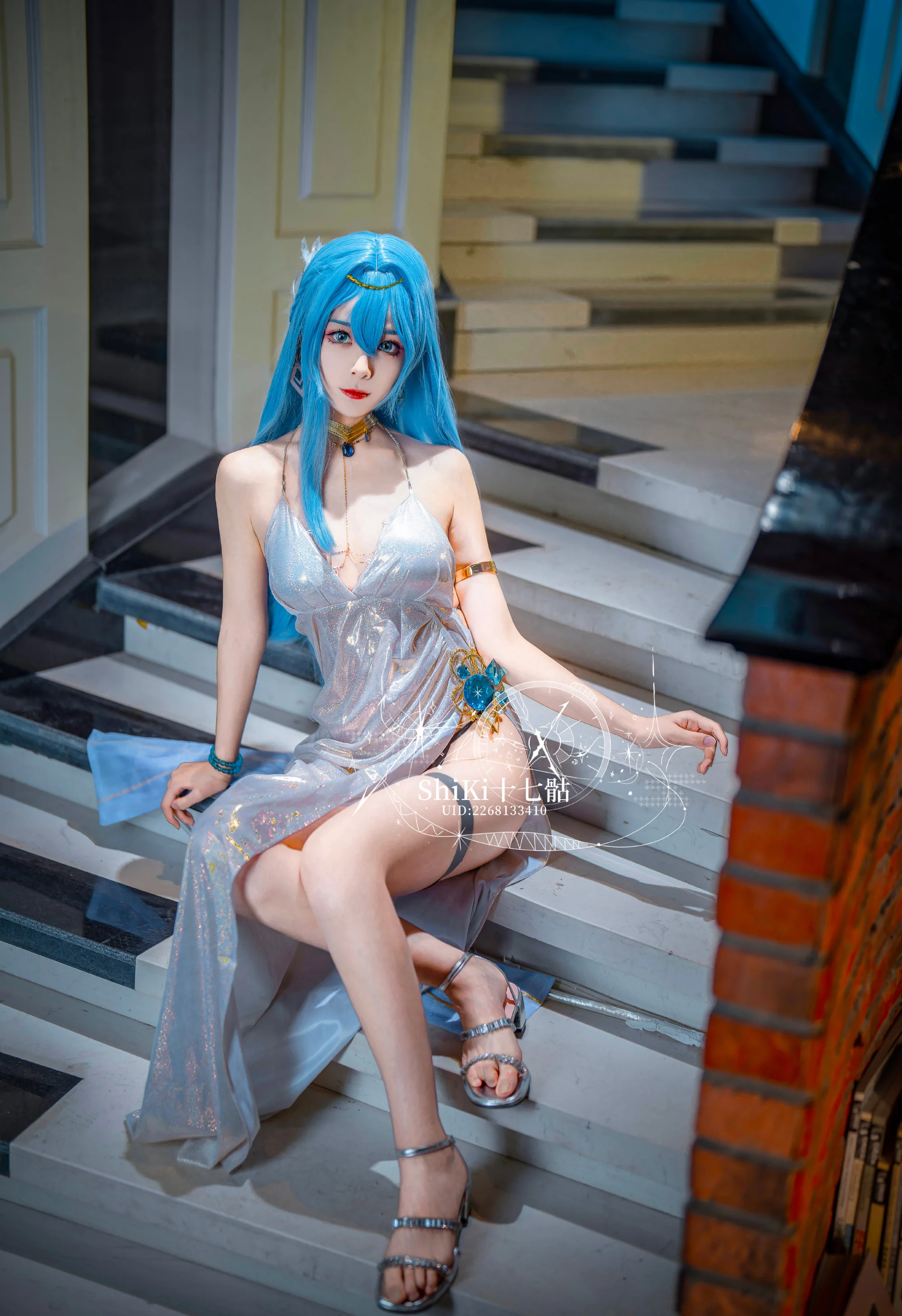 《nikke:胜利女神》 海伦COS写真
