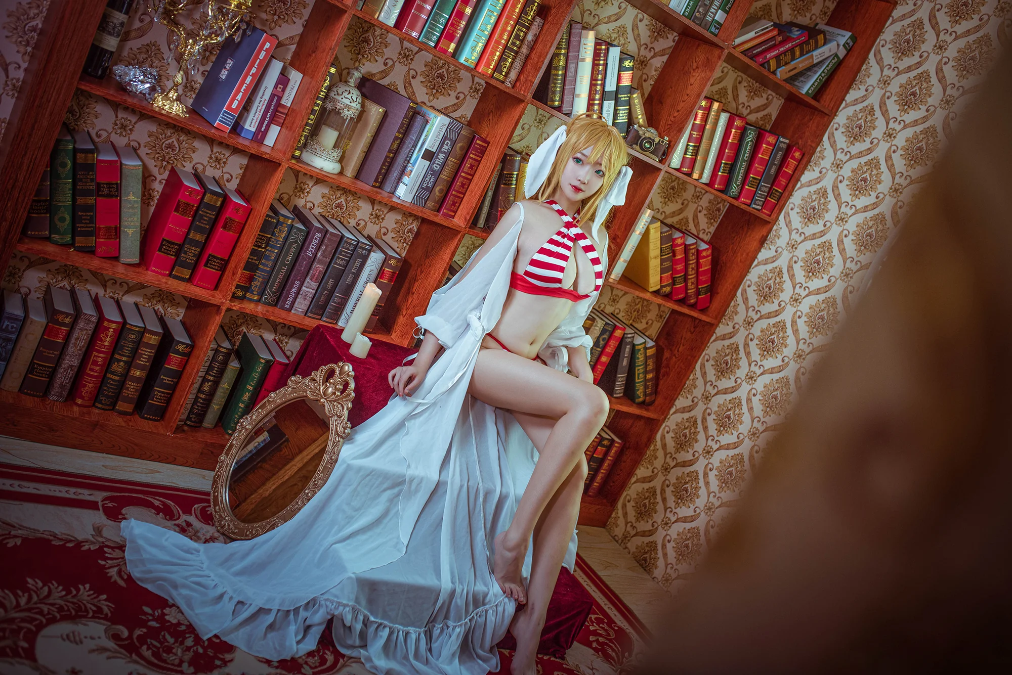 《FGO》尼禄泳衣COS写真