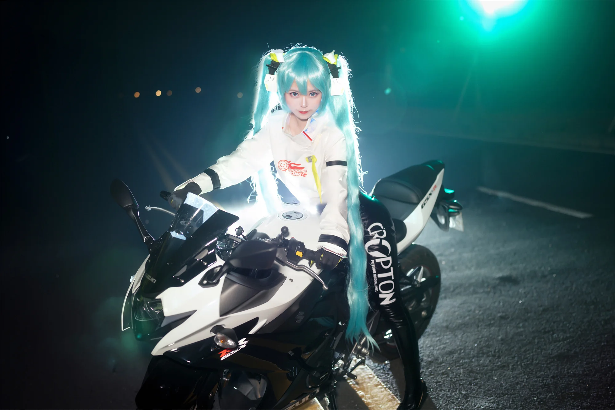 初音未来 赛车服 COS写真
