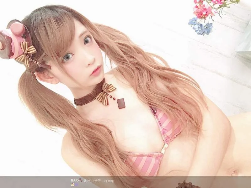 甜美可爱的草莓水手服，真的是让人眼前一亮的感觉！｜高清图片集