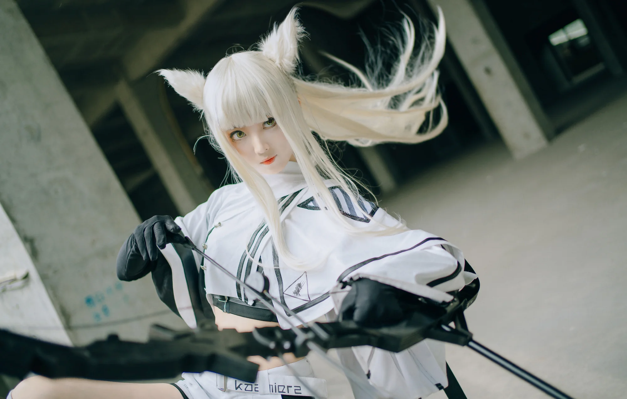 《明日方舟》白金COS写真
