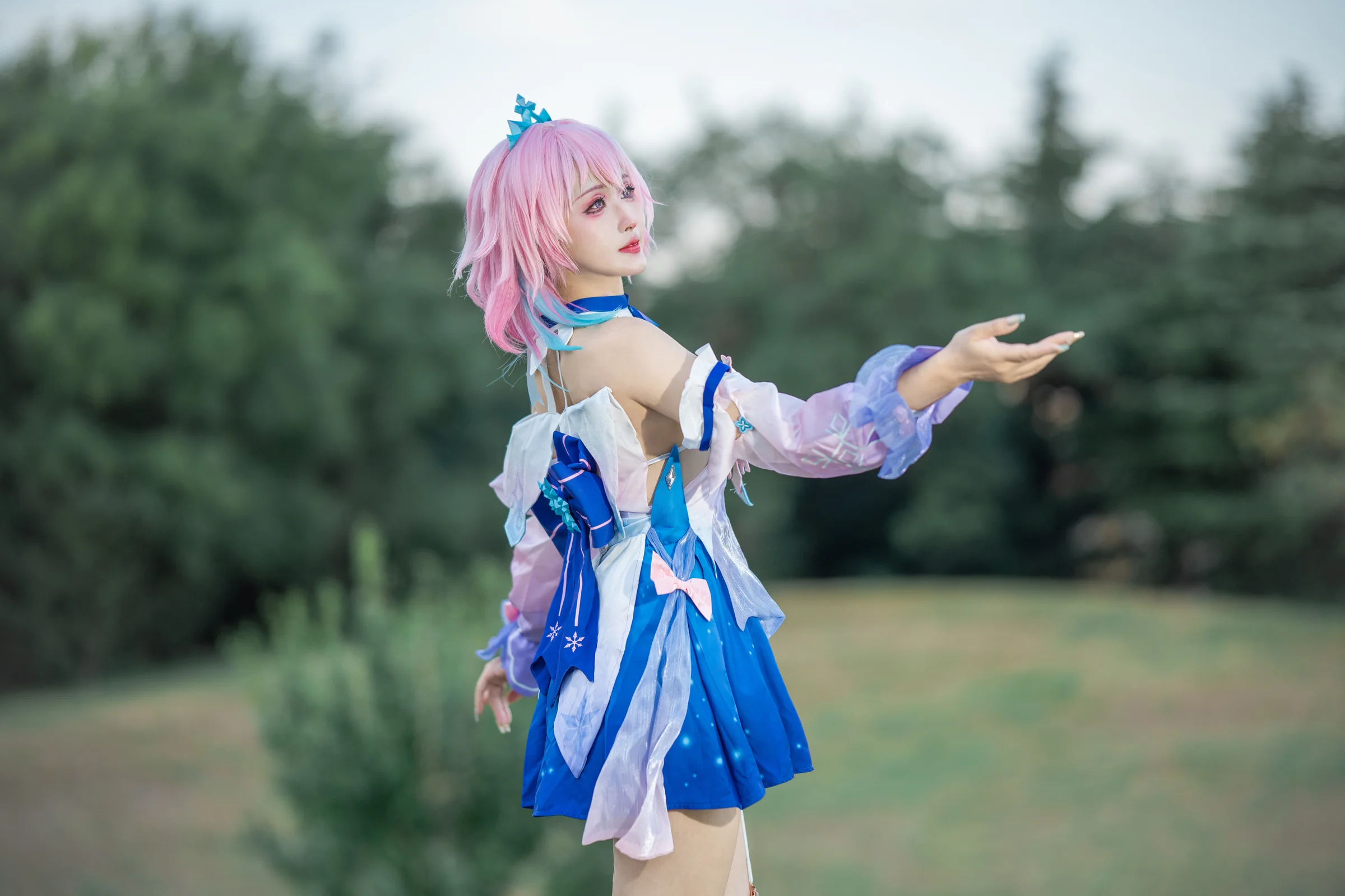 崩坏星穹铁道 礼服三月七 澪绫COS写真赏