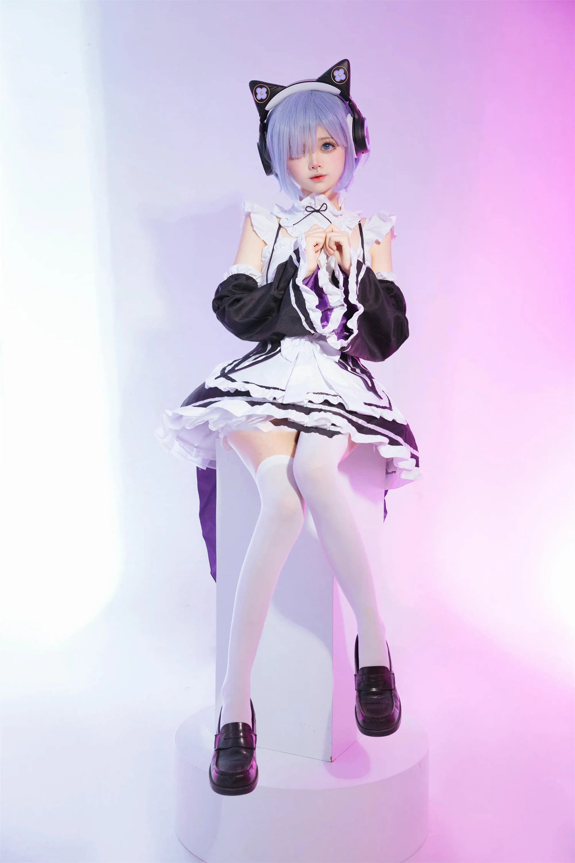 《Re：从零开始的异世界生活》妖舞蕾姆耳机COS写真