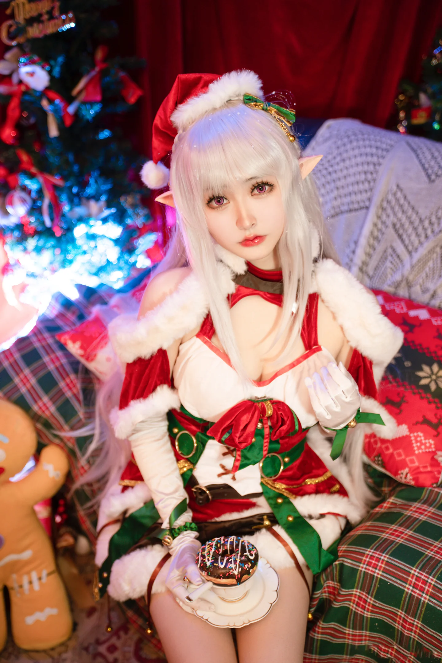 《Re:从零开始的异世界生活》爱蜜莉雅COS写真