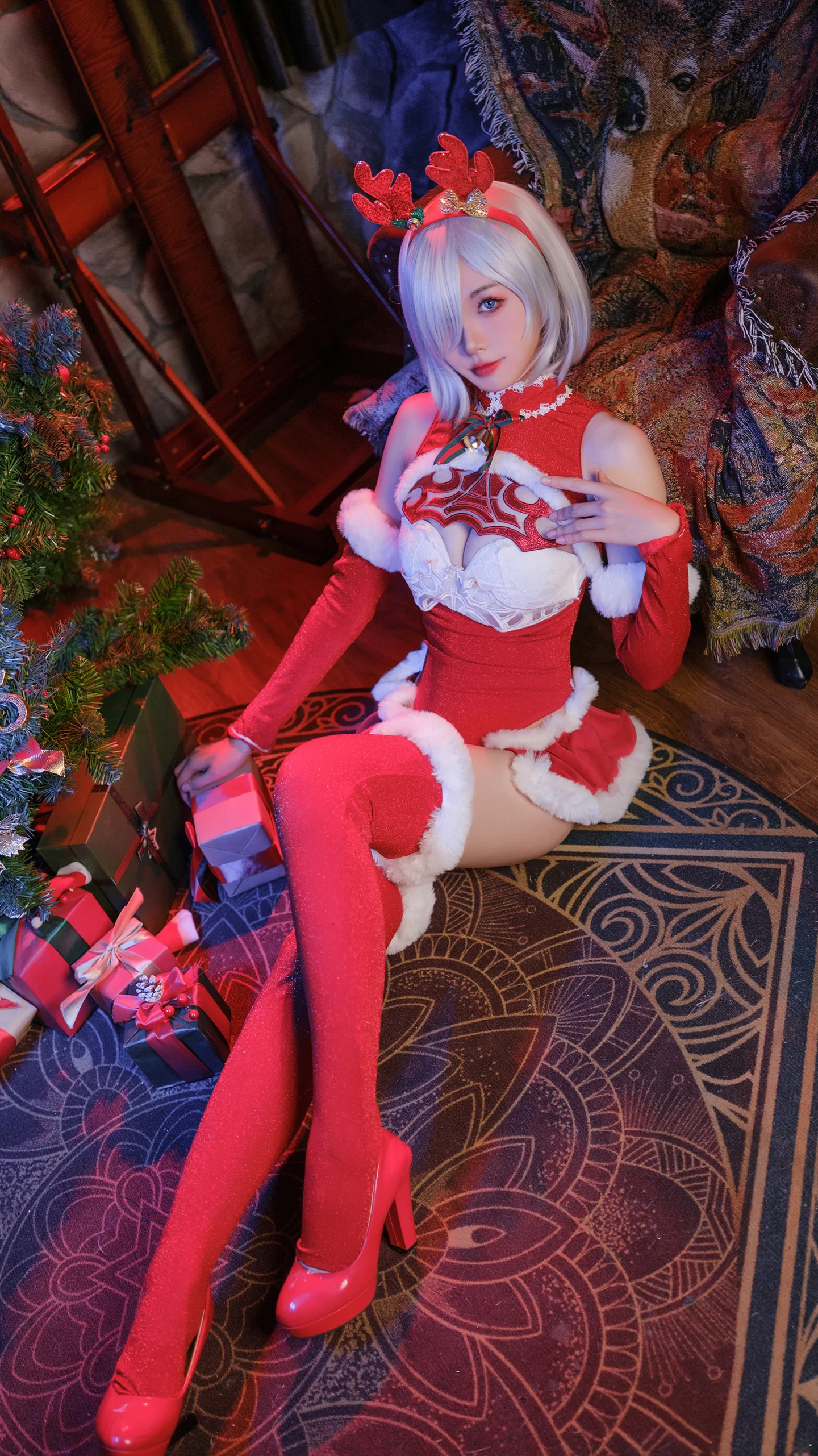 《尼尔：机械纪元》尤尔哈2B COS写真