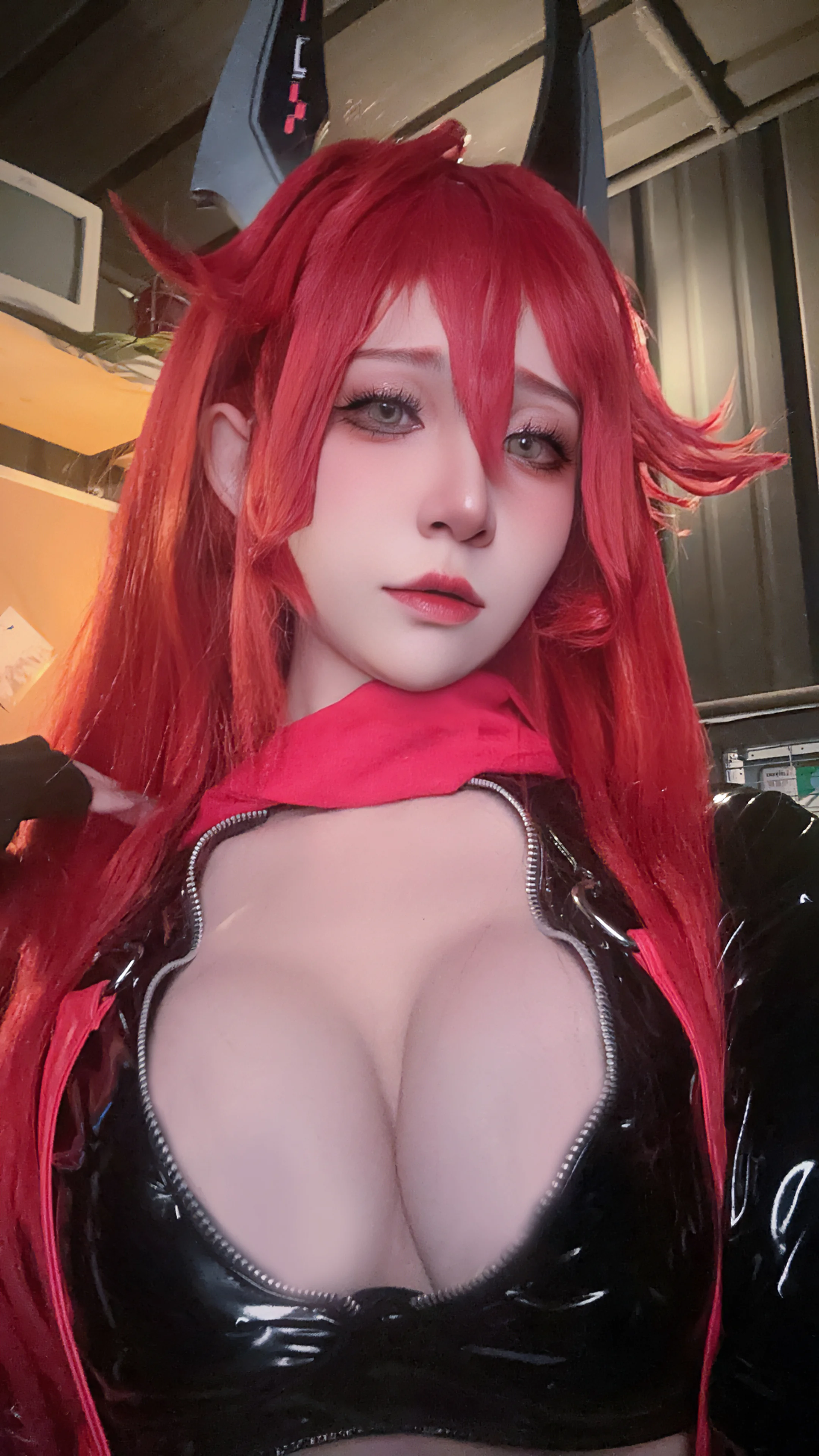 《胜利女神Nikke》小红帽COS写真