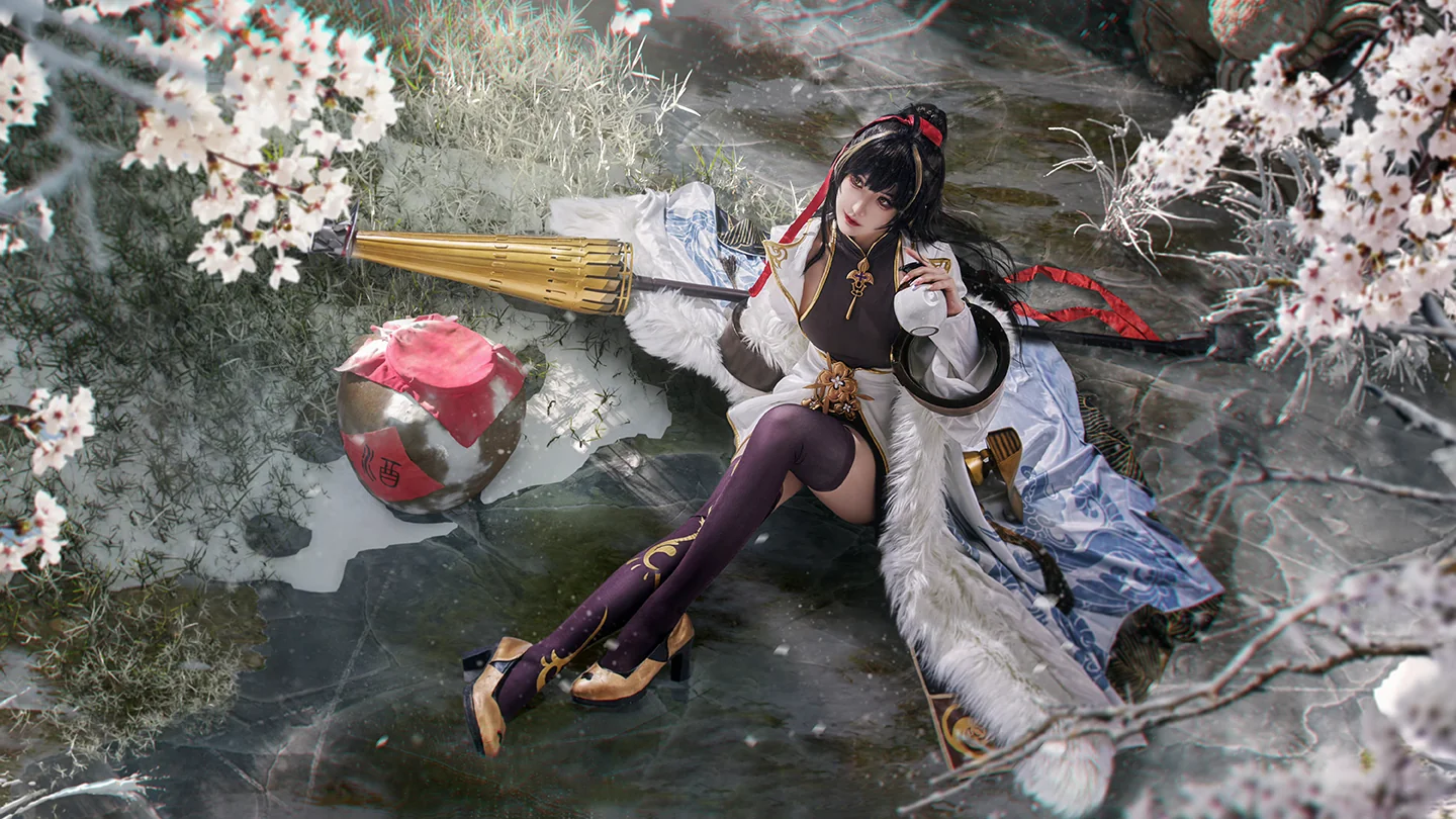 《碧蓝航线》滨江COS写真