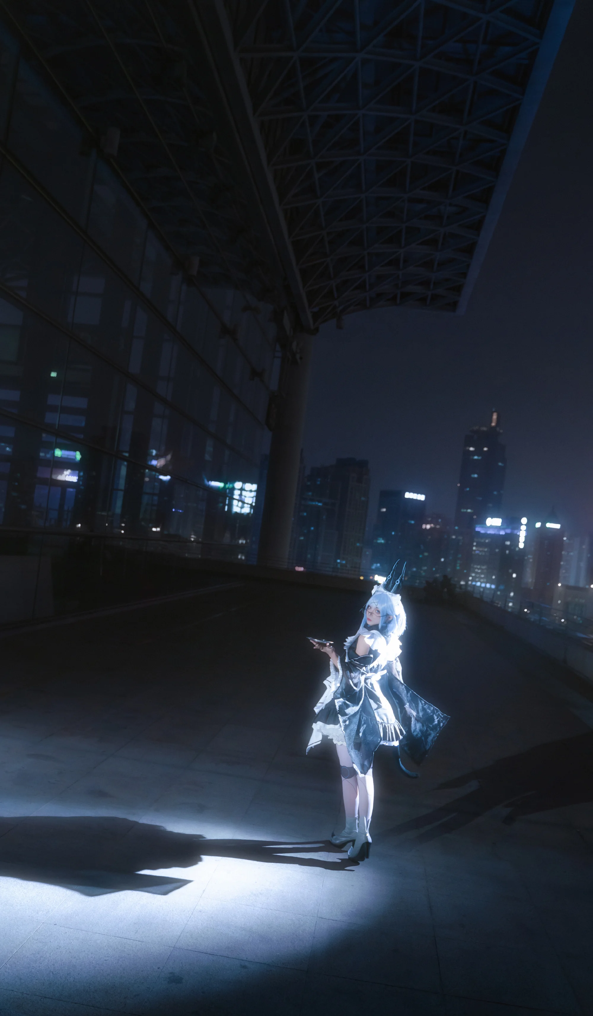 《无期迷途》雷比尼斯 女仆COS写真