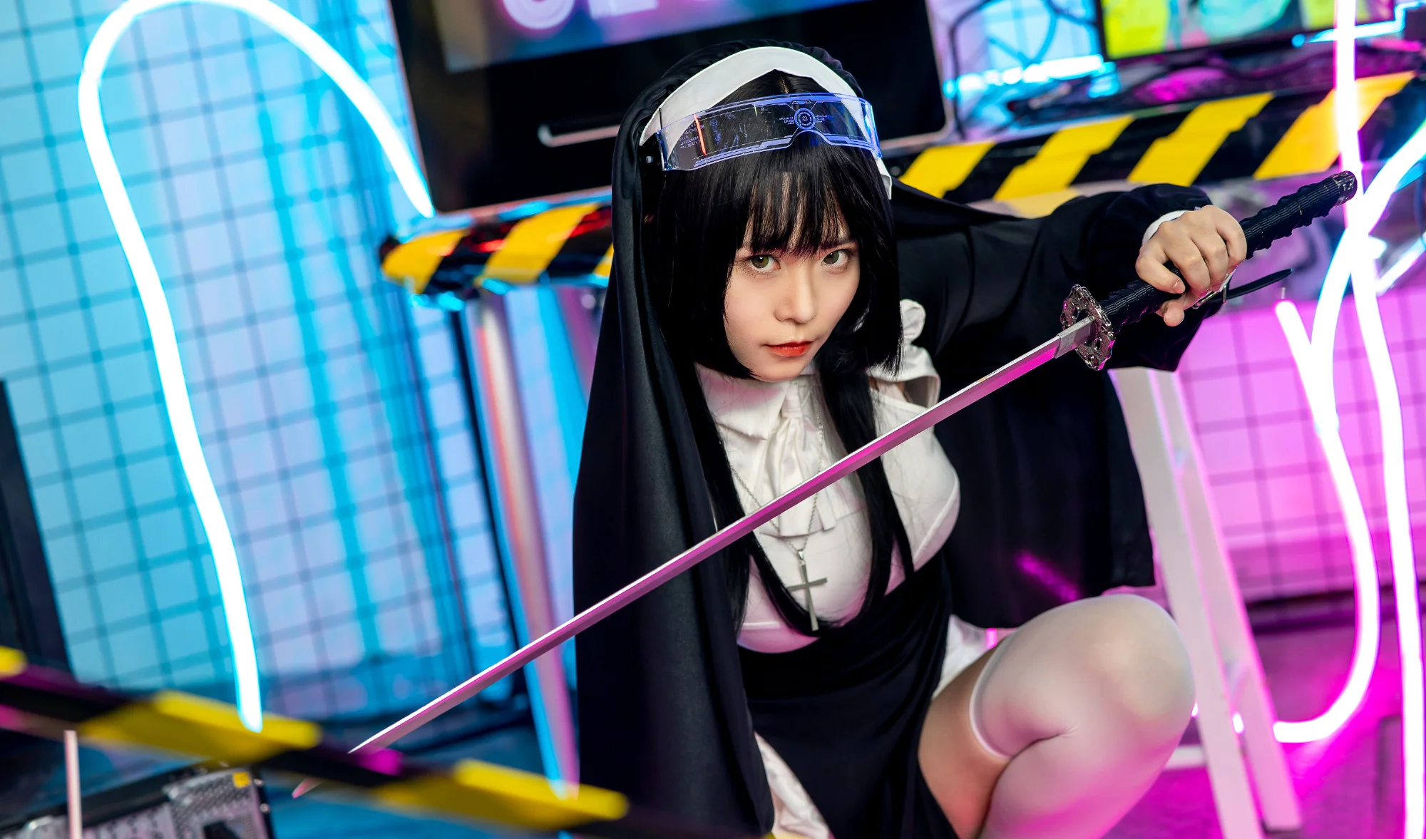《战锤40K》战斗修女COS写真