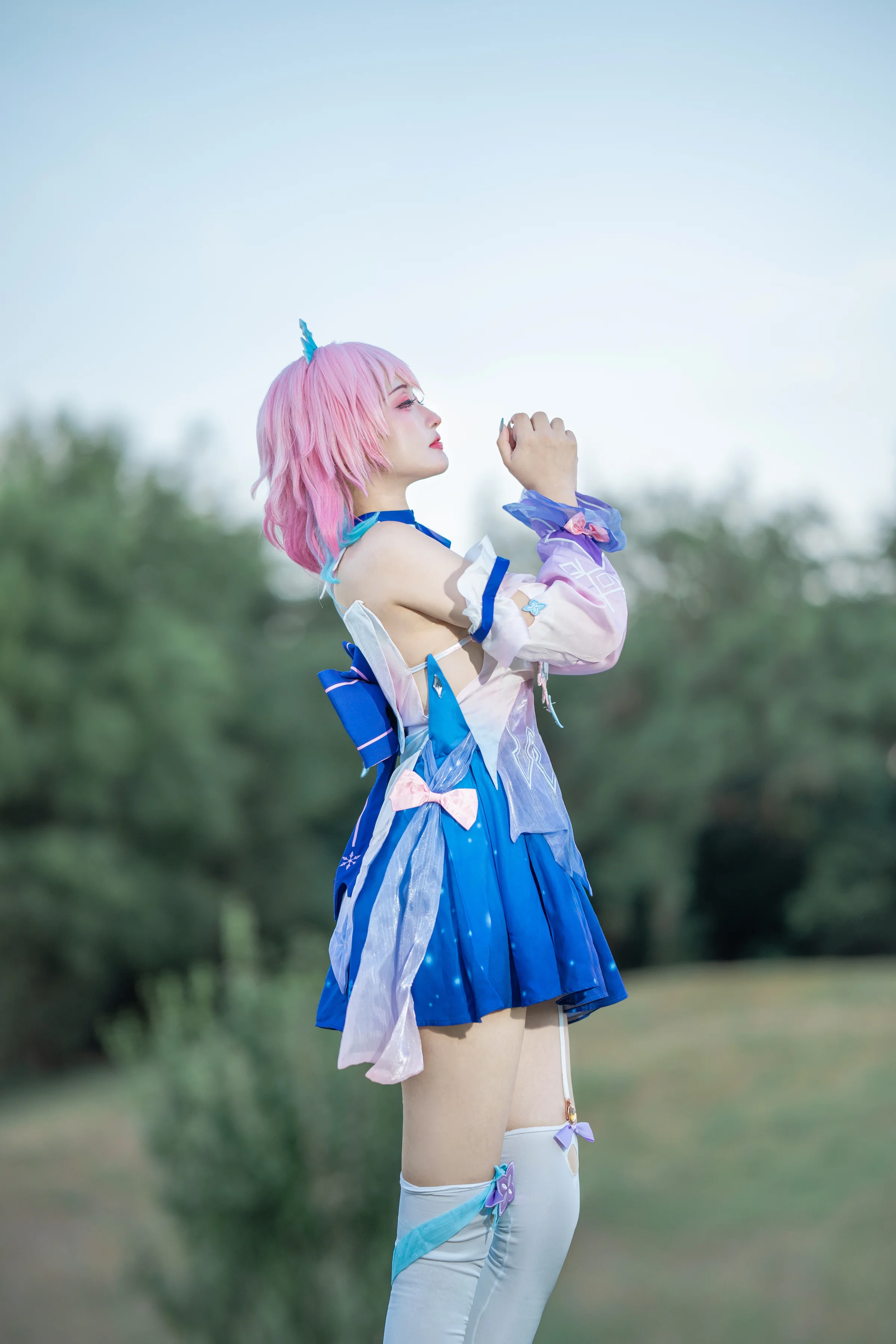 崩坏星穹铁道 礼服三月七 澪绫COS写真赏