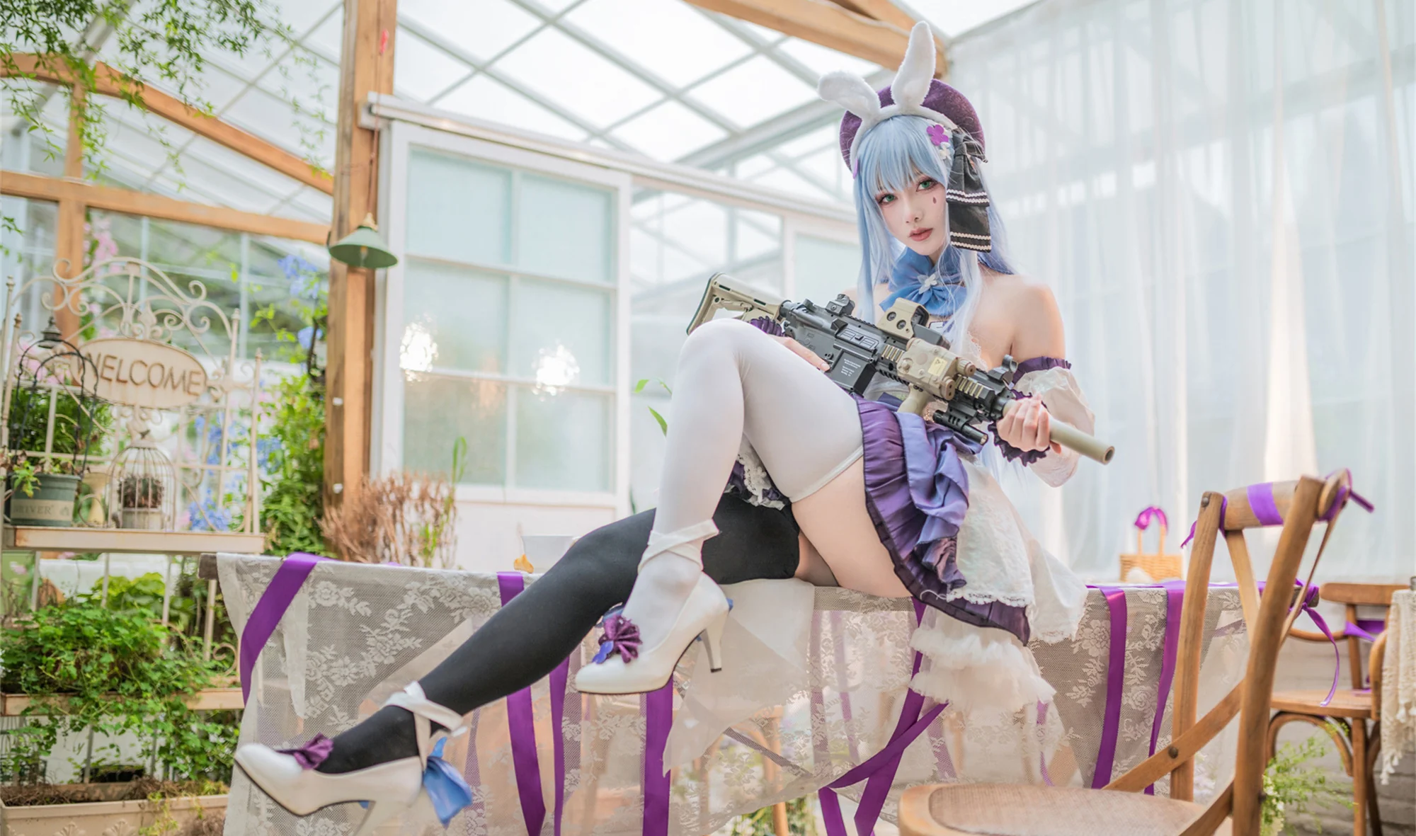 《少女前线》 千宵草味的锡纸糖COS写真