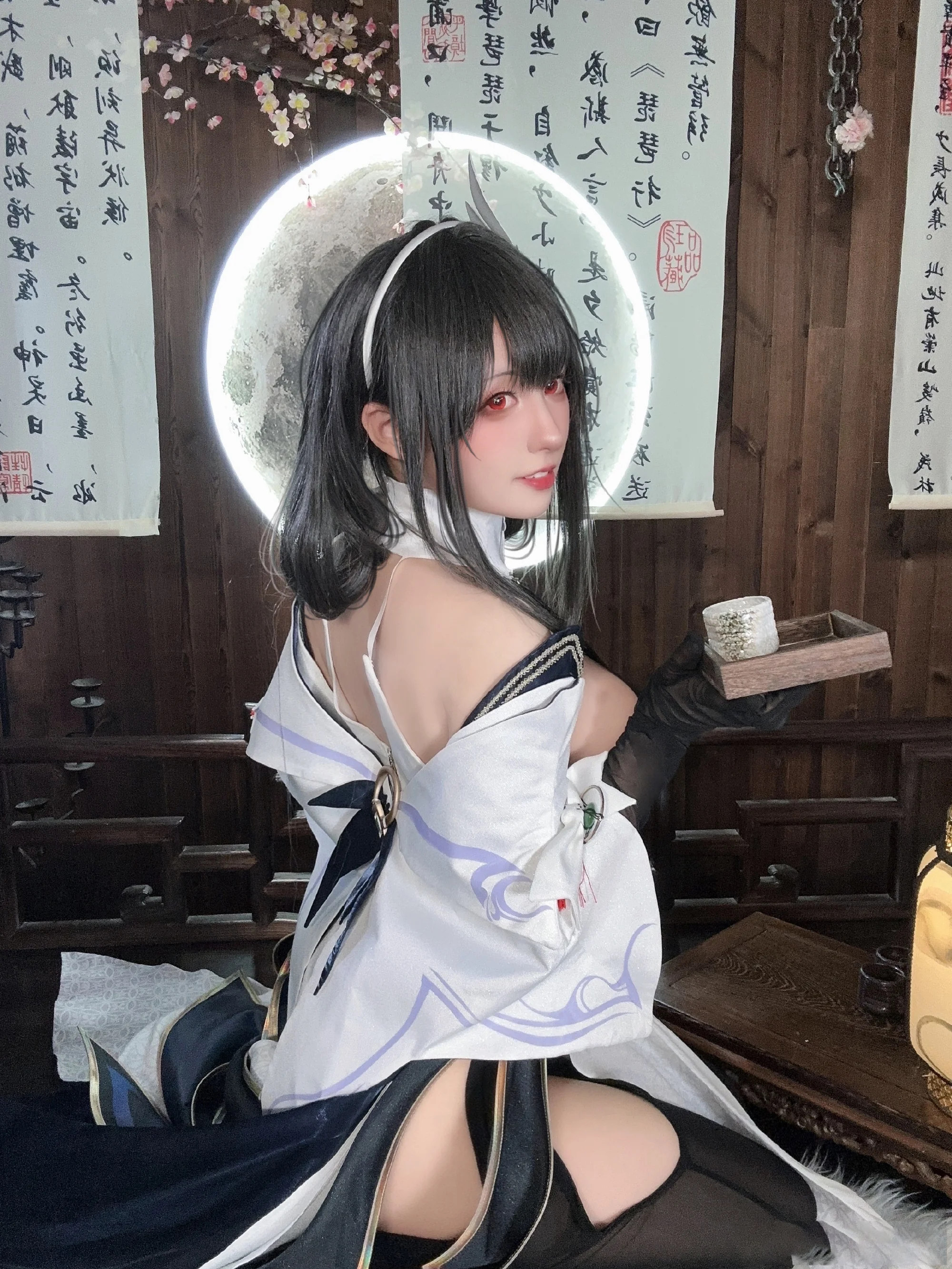 《碧蓝航线》镇海COS写真