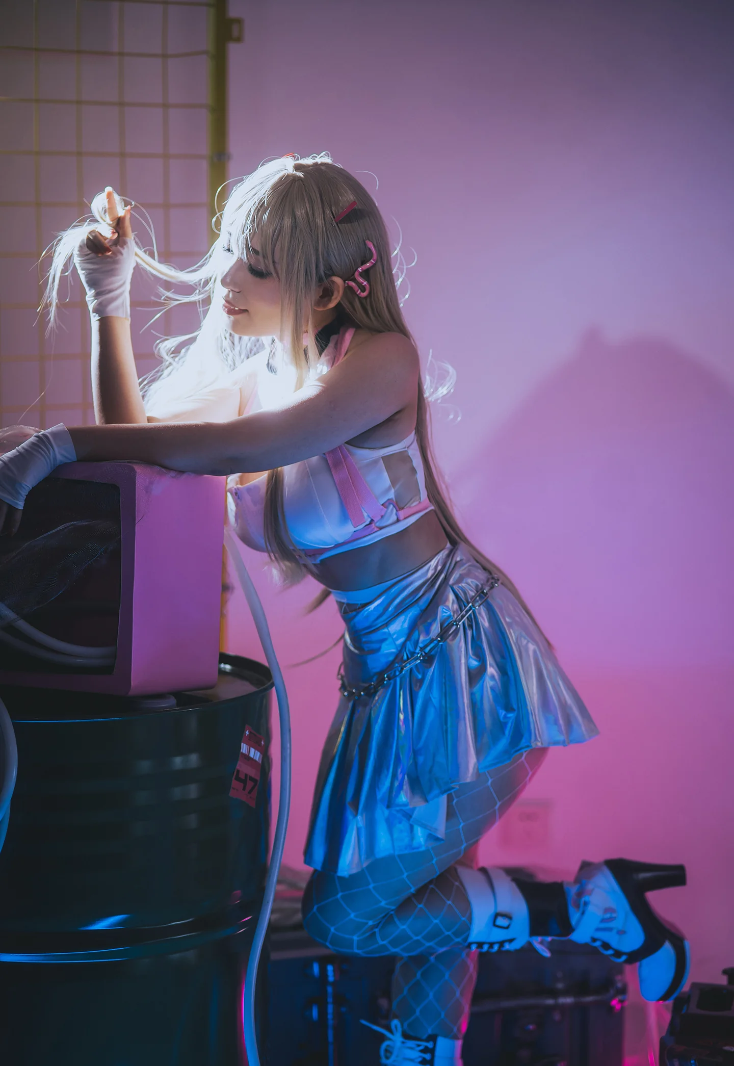 《胜利女神:妮姬》毒蛇COS写真