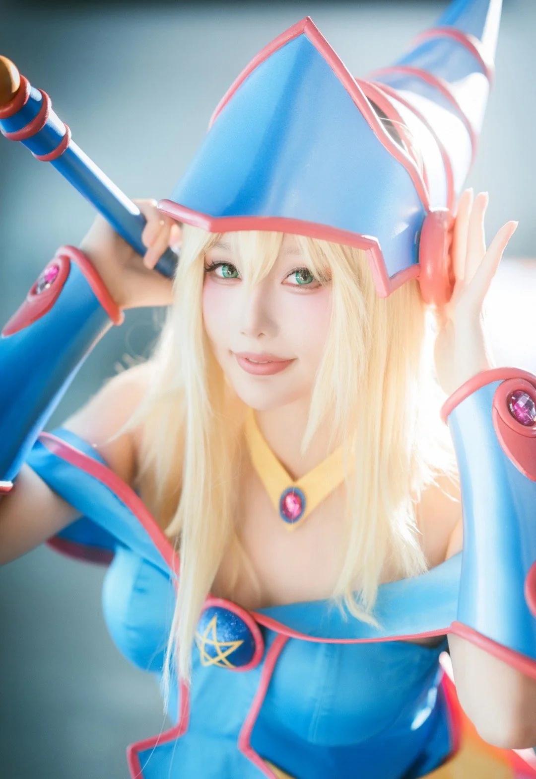 《游戏王》黑魔导女孩COS写真