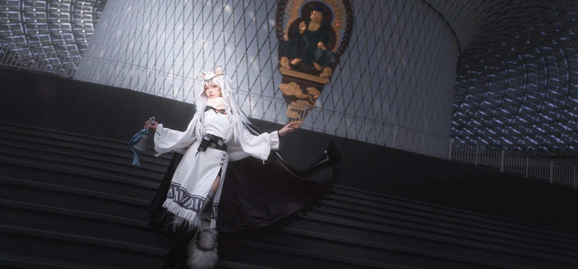 《明日方舟》巴别塔COS写真
