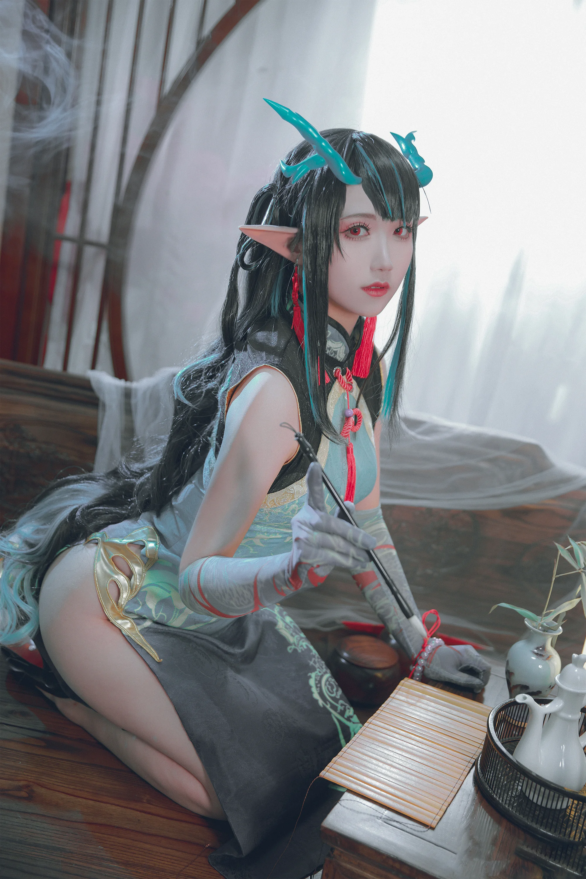 《明日方舟》夕 • 染尘烟COS写真