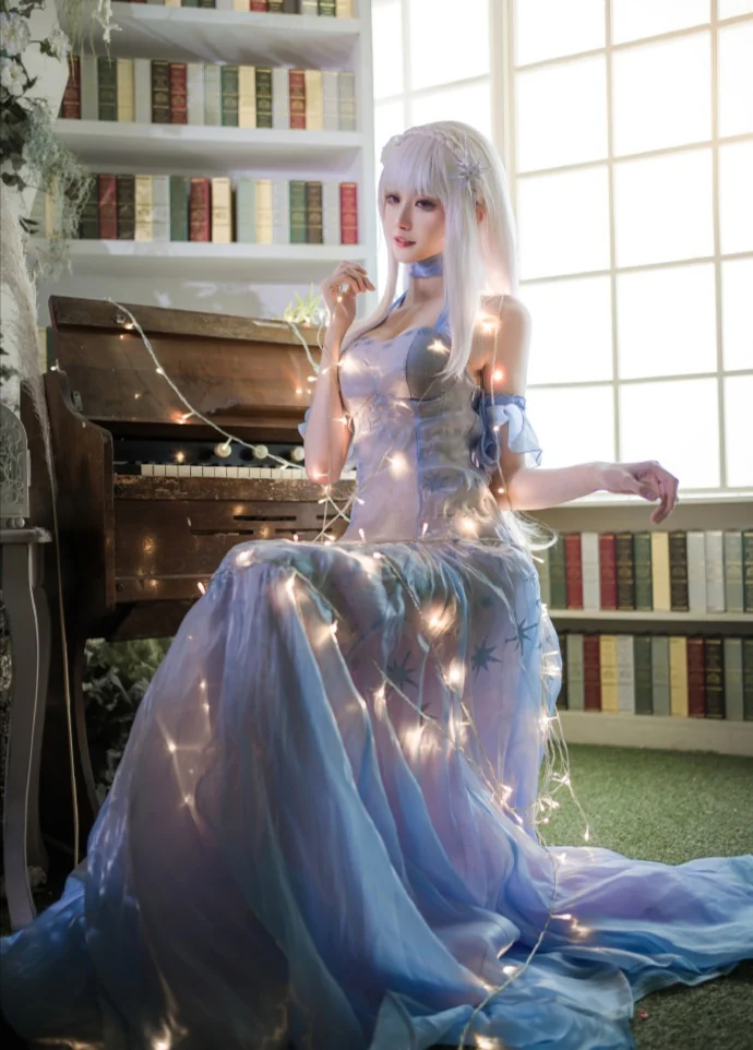 爱蜜莉亚冰晶礼服｜高清图片集