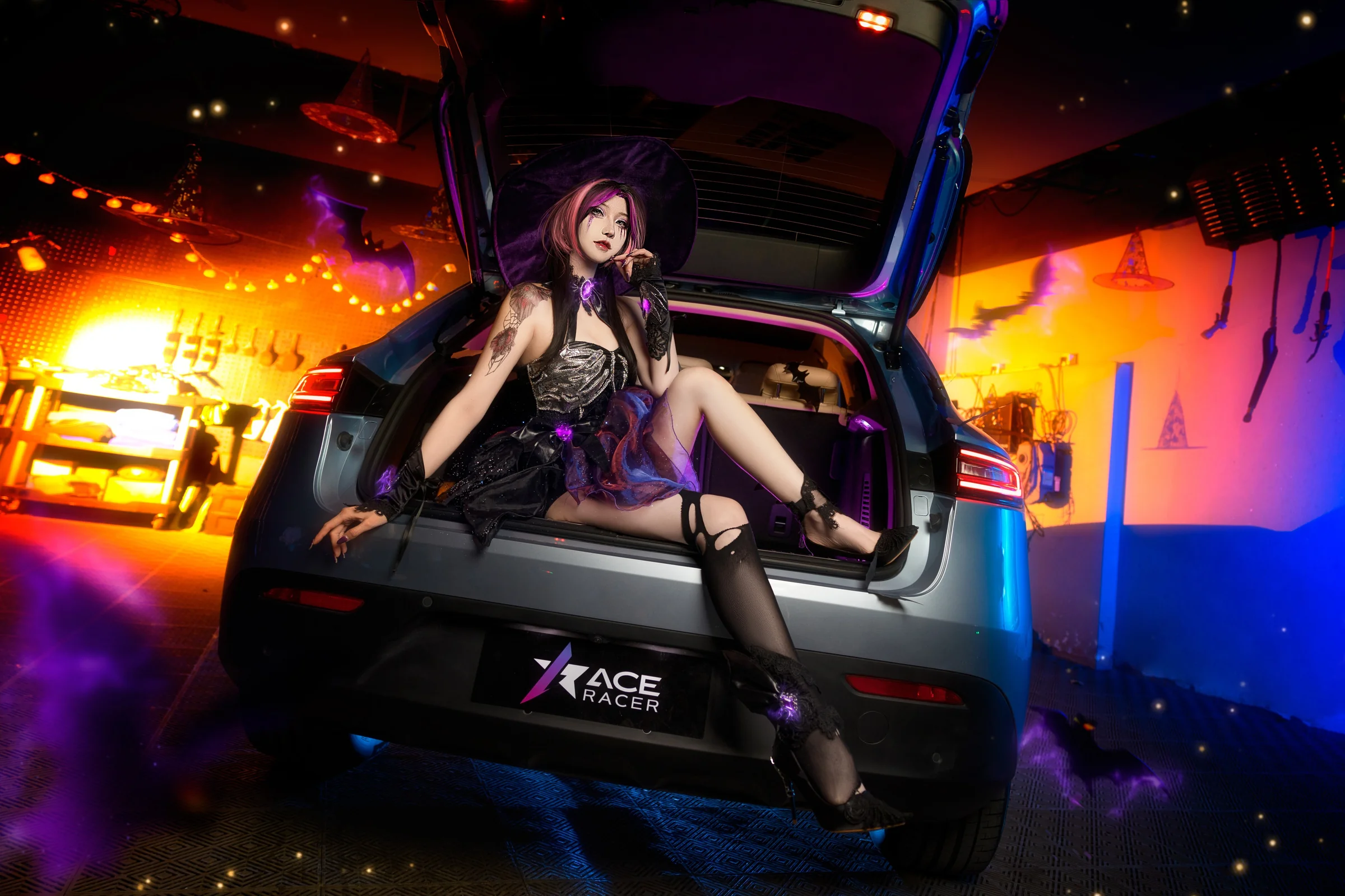 《王牌竞速》蝠翼万圣 魔女COS写真