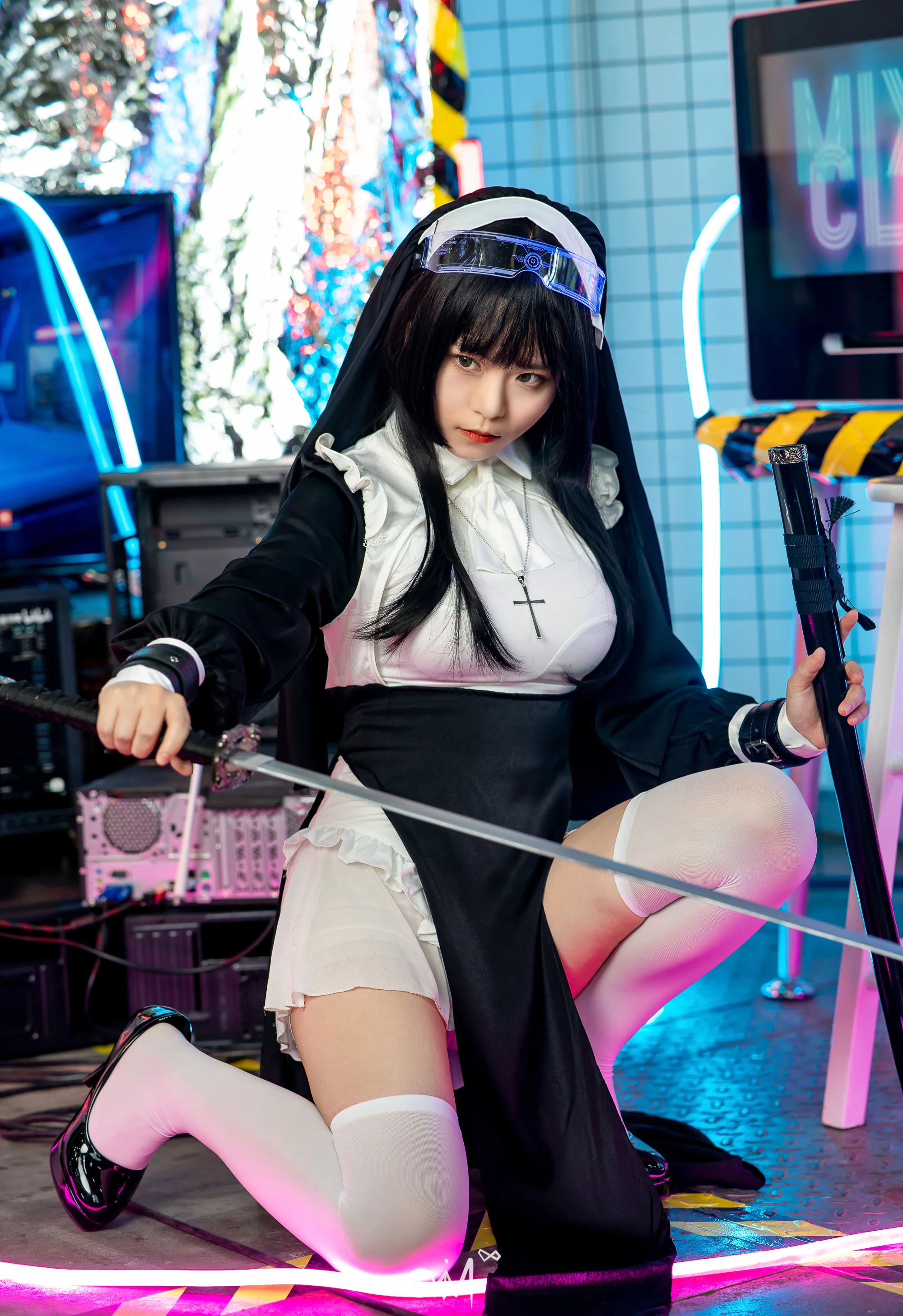 《战锤40K》战斗修女COS写真