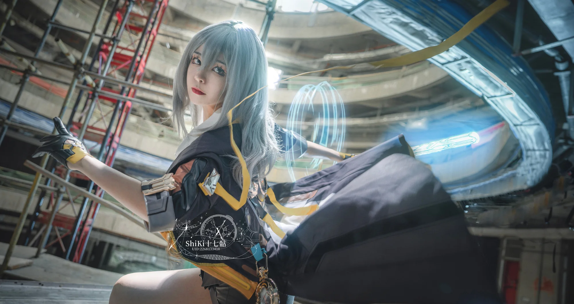 《崩坏：星穹铁道》开拓者·星COS写真