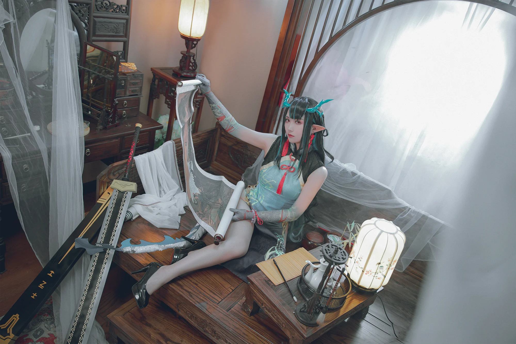 《明日方舟》夕 • 染尘烟COS写真
