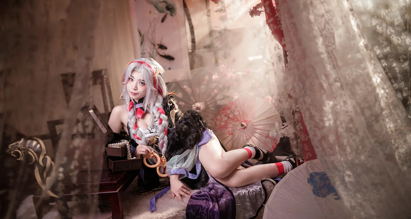 《王者荣耀》杨玉环COS写真
