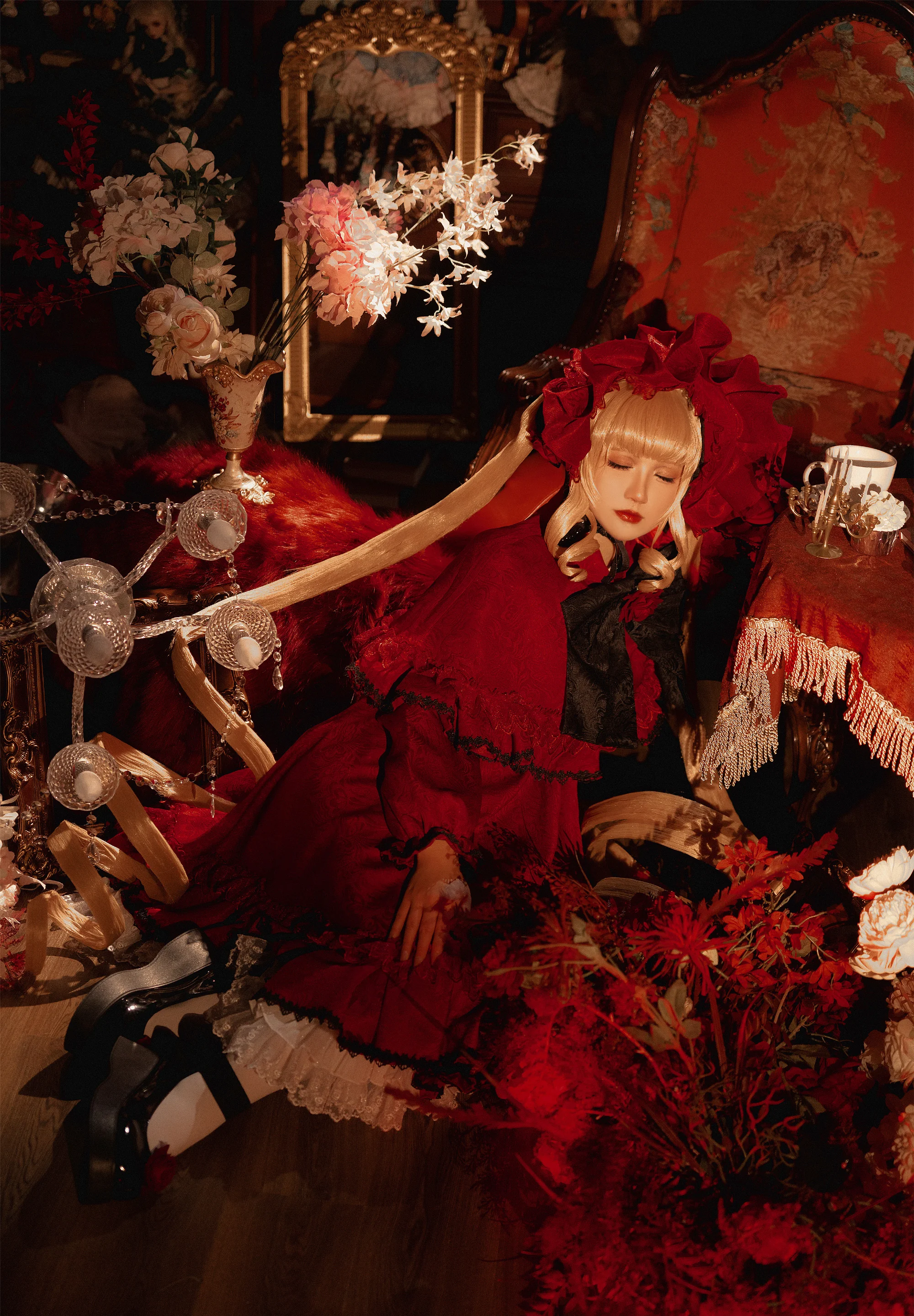 《蔷薇少女》第五人偶真红COS写真